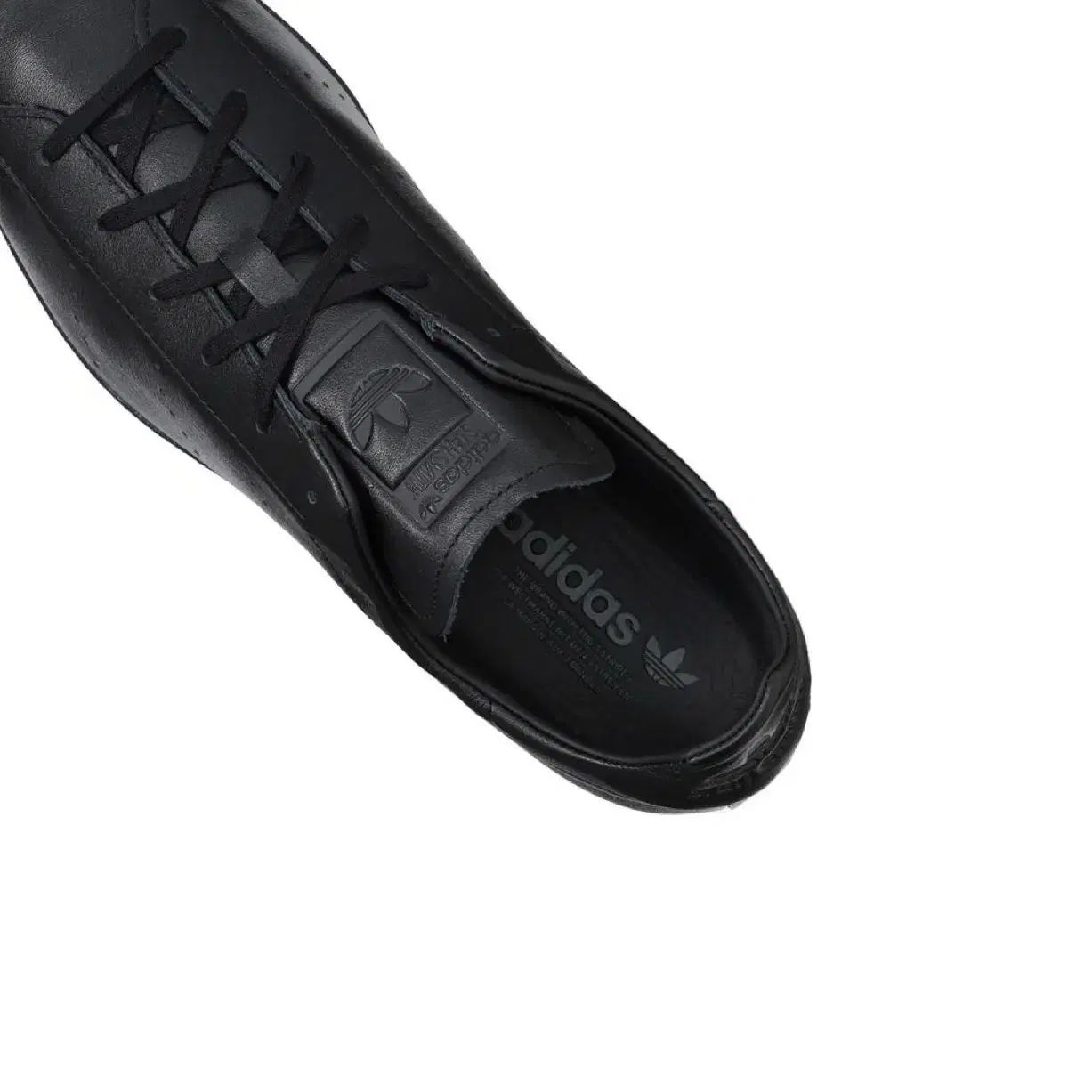 アディダス Stan