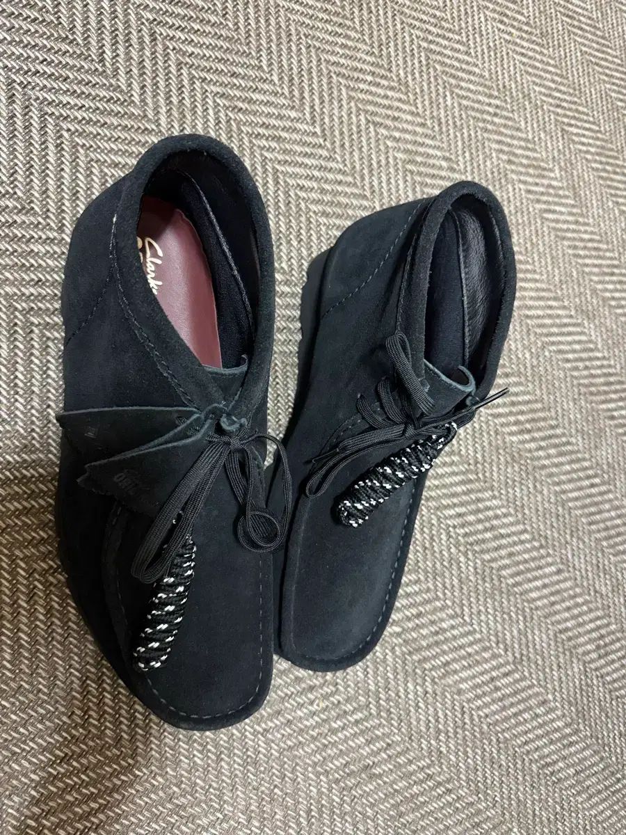 Clarks Wallabee ブラック GORE TEX ハイ uk 9 5 275