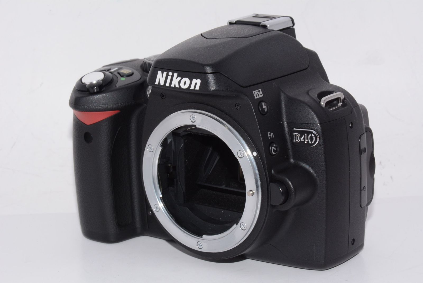 外観特上級 Nikon デジタル一眼レフカメラ D 40 レンズキット