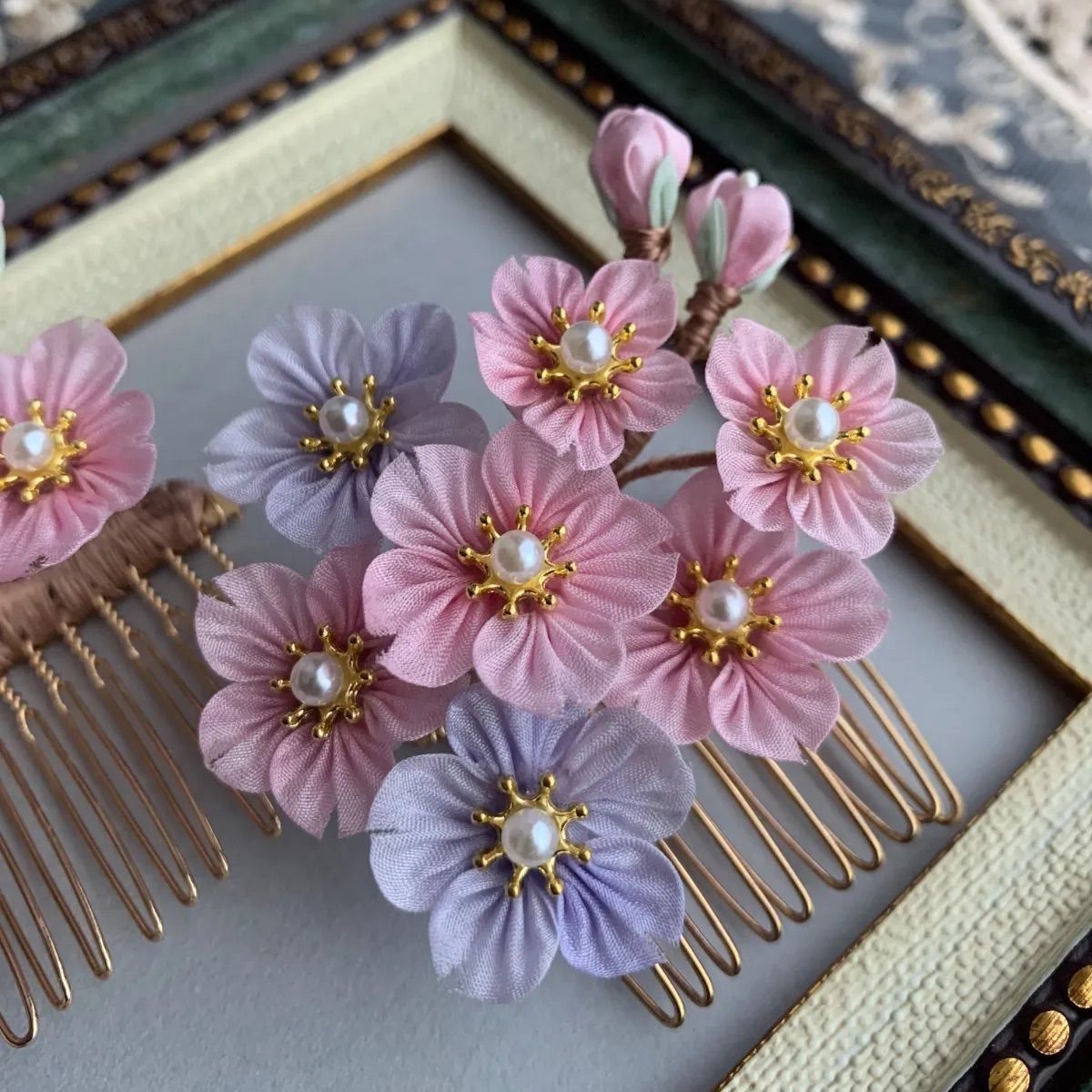 つまみ細工髪飾り シルク 絹 髪飾り 桜の髪飾り 成人式 振袖 卒業式 袴の髪飾り 結婚式 婚礼 色打掛 ピンク色 和装コーデ