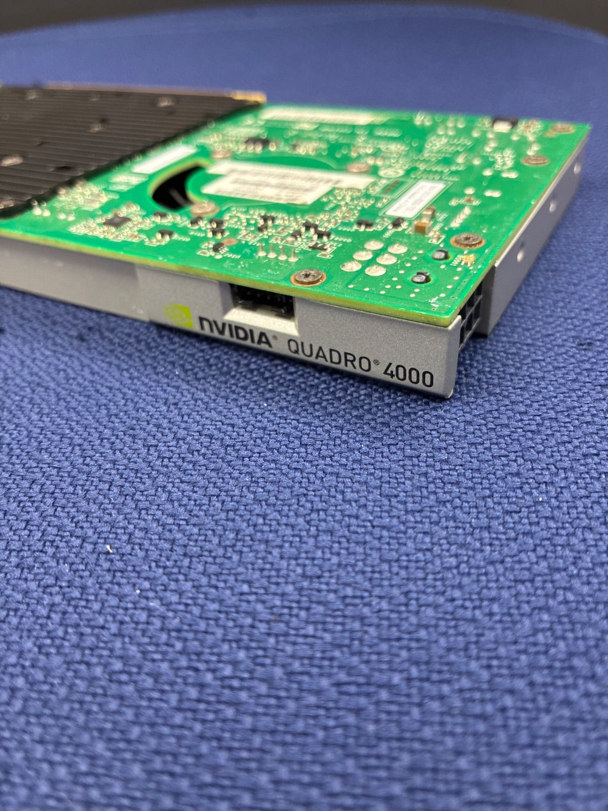 NVIDIA Quadro RTX 4000 ジャンク グラフィックボード ジャンク NVIDIA Quadro 4000 PCI Express ワークステーション用