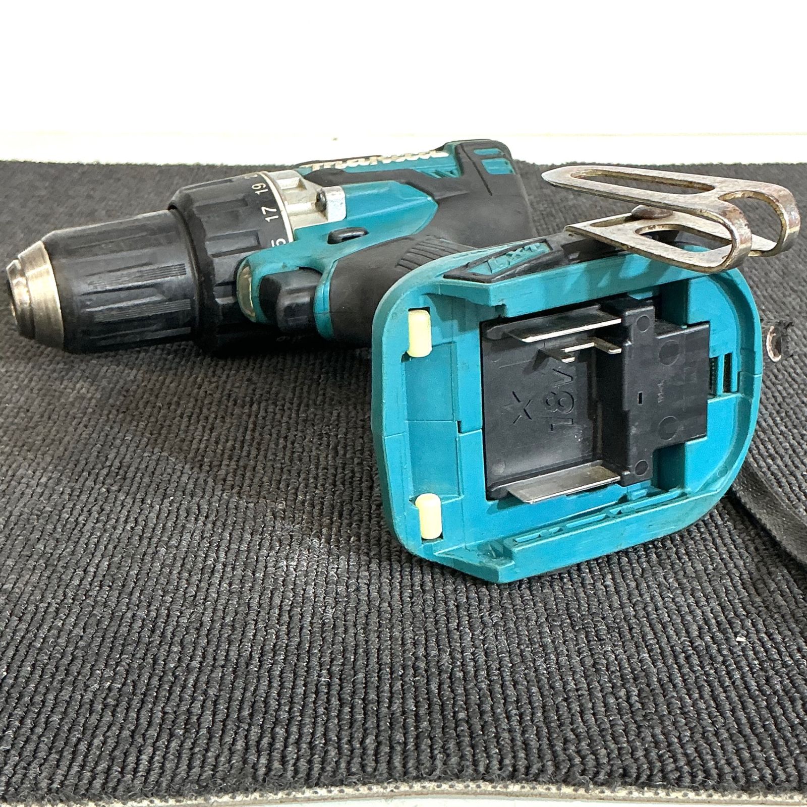  ◆マキタ Makita 充電式ドライバドリル DF 484 DZ 電動ドライバードリル ドリル ドライバー レンチ