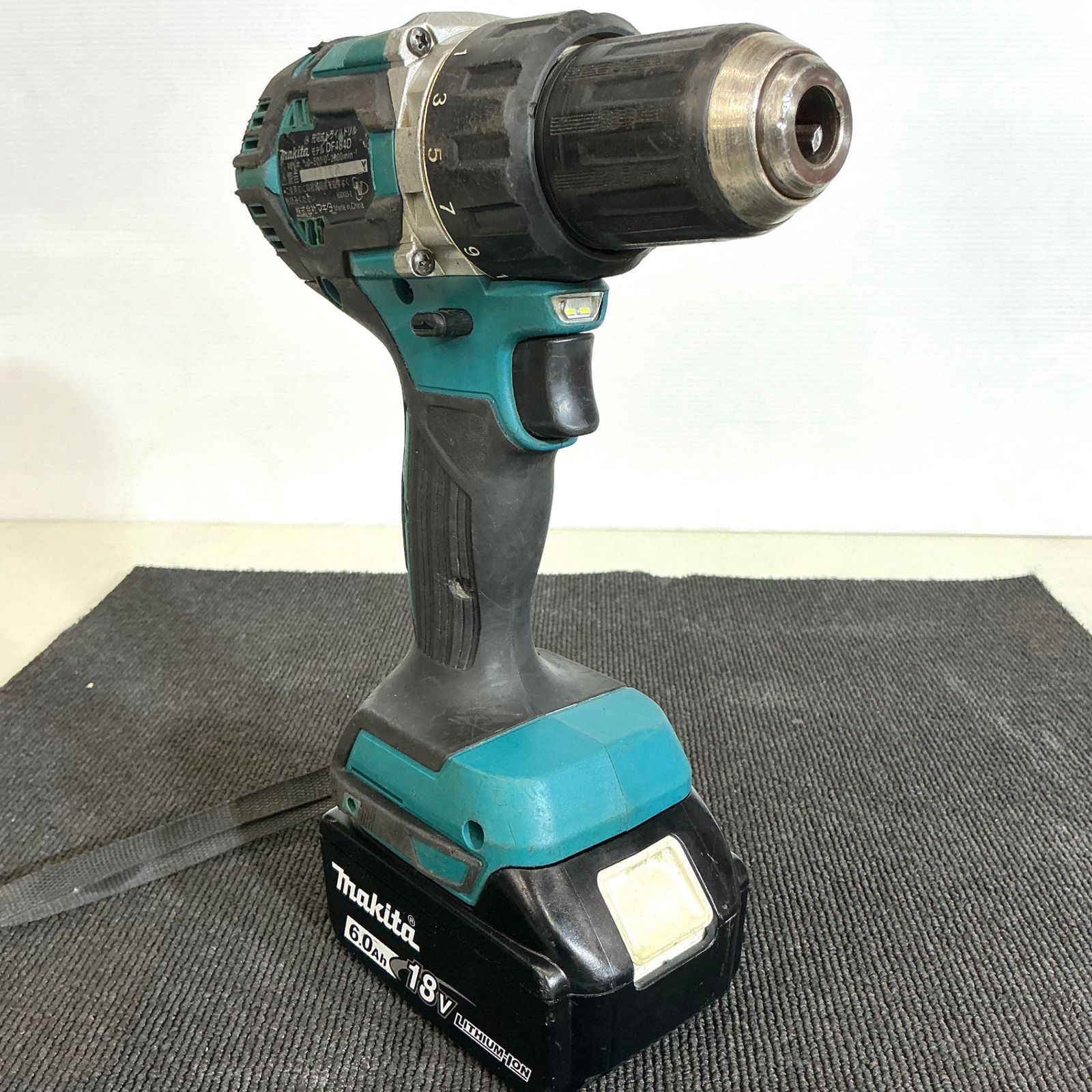 ◆マキタ Makita 充電式ドライバドリル DF 484 DZ