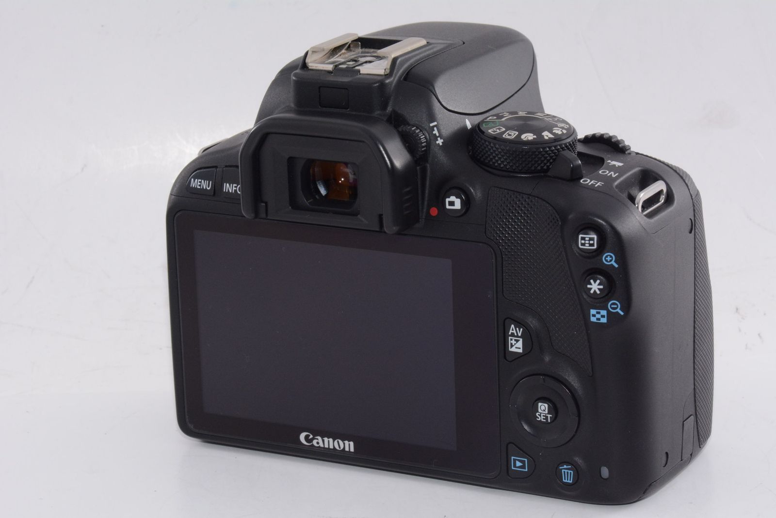 外観特上級 Canon キャノン EOS Kiss X 7 ボディ