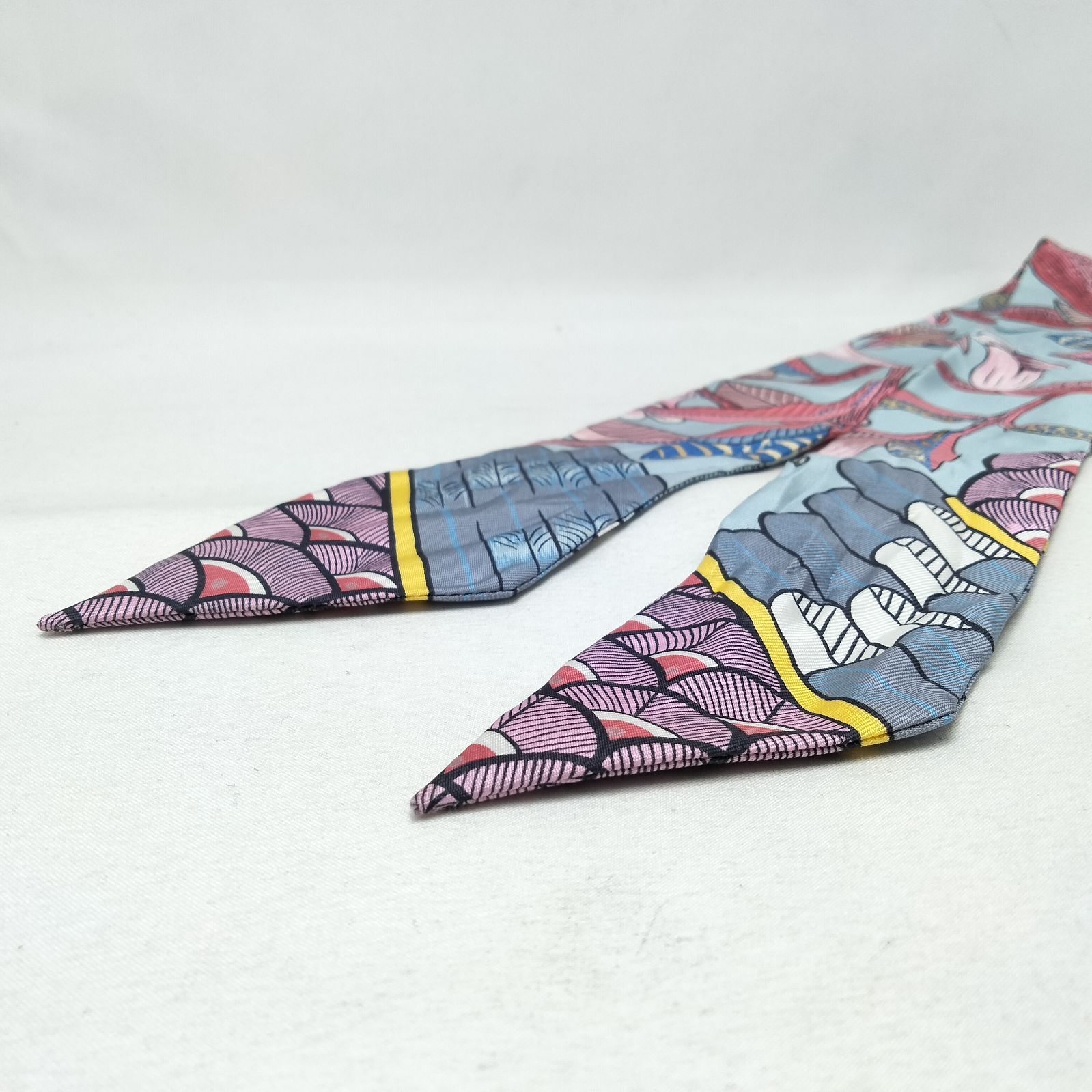 ✨️HERMES✨️エルメス ツイリー Tree of song ツリーオブソング