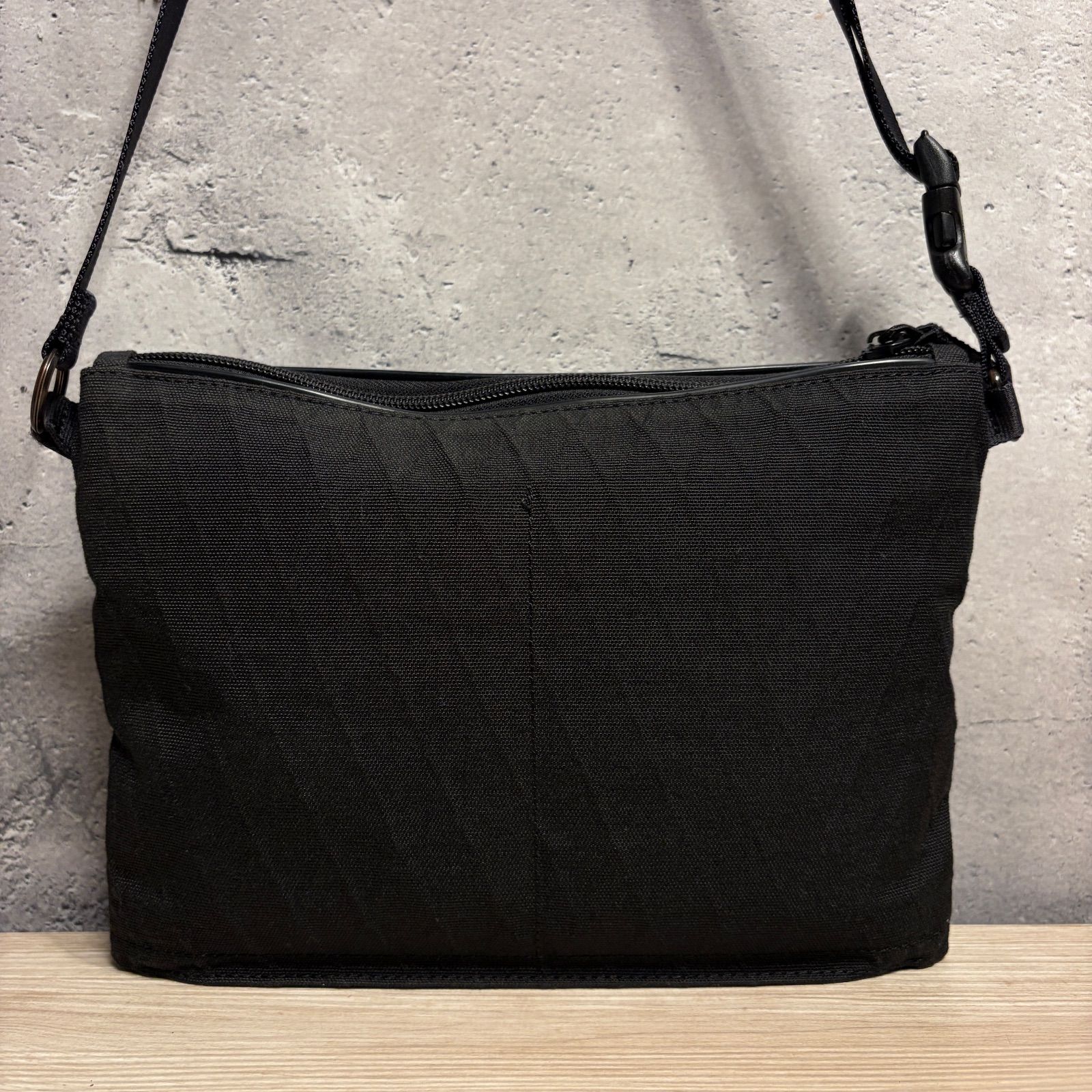 ✨PORTER ハイブリッド サコッシュ ブラック ショルダーバッグ 軽量 