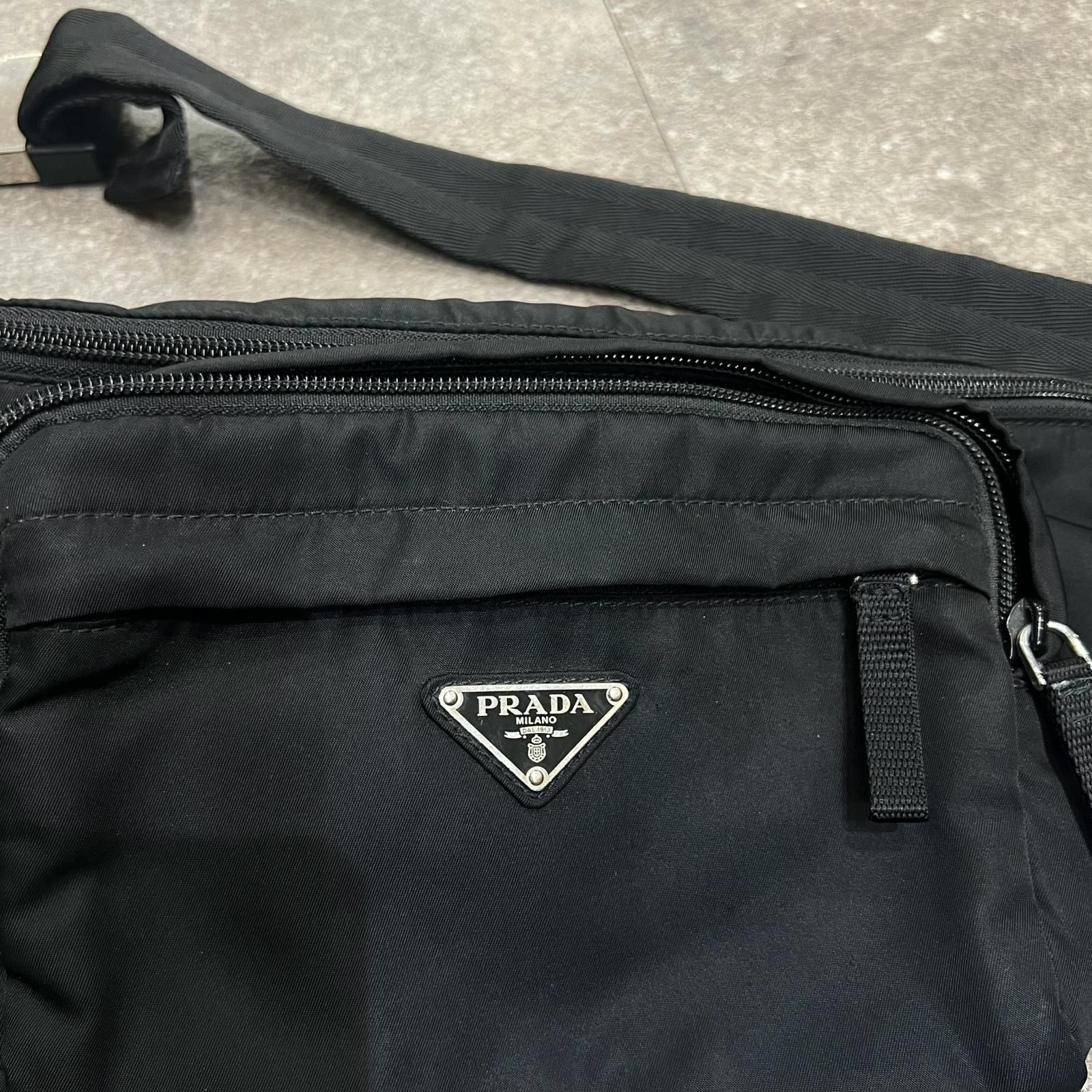 PRADA ナイロン ショルダー ボディーバッグ ショルダーバッグ プラダ