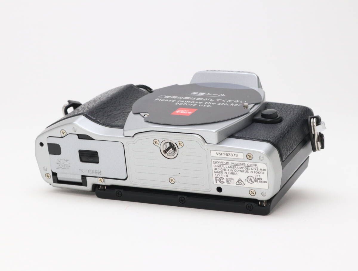  A OLYMPUS オリンパス OM D E M 10 ボディ シルバー シャッター数 5 初期不良 対応 212 93 ミラーレス一眼 デジタルカメラ