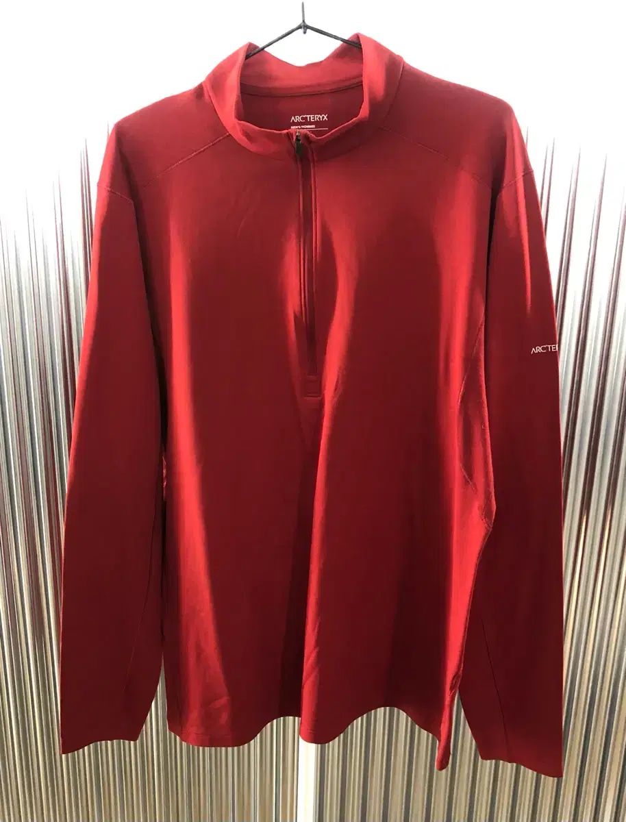 ARC TERYX アークテリクス メンズ 長袖 Tシャツ XL