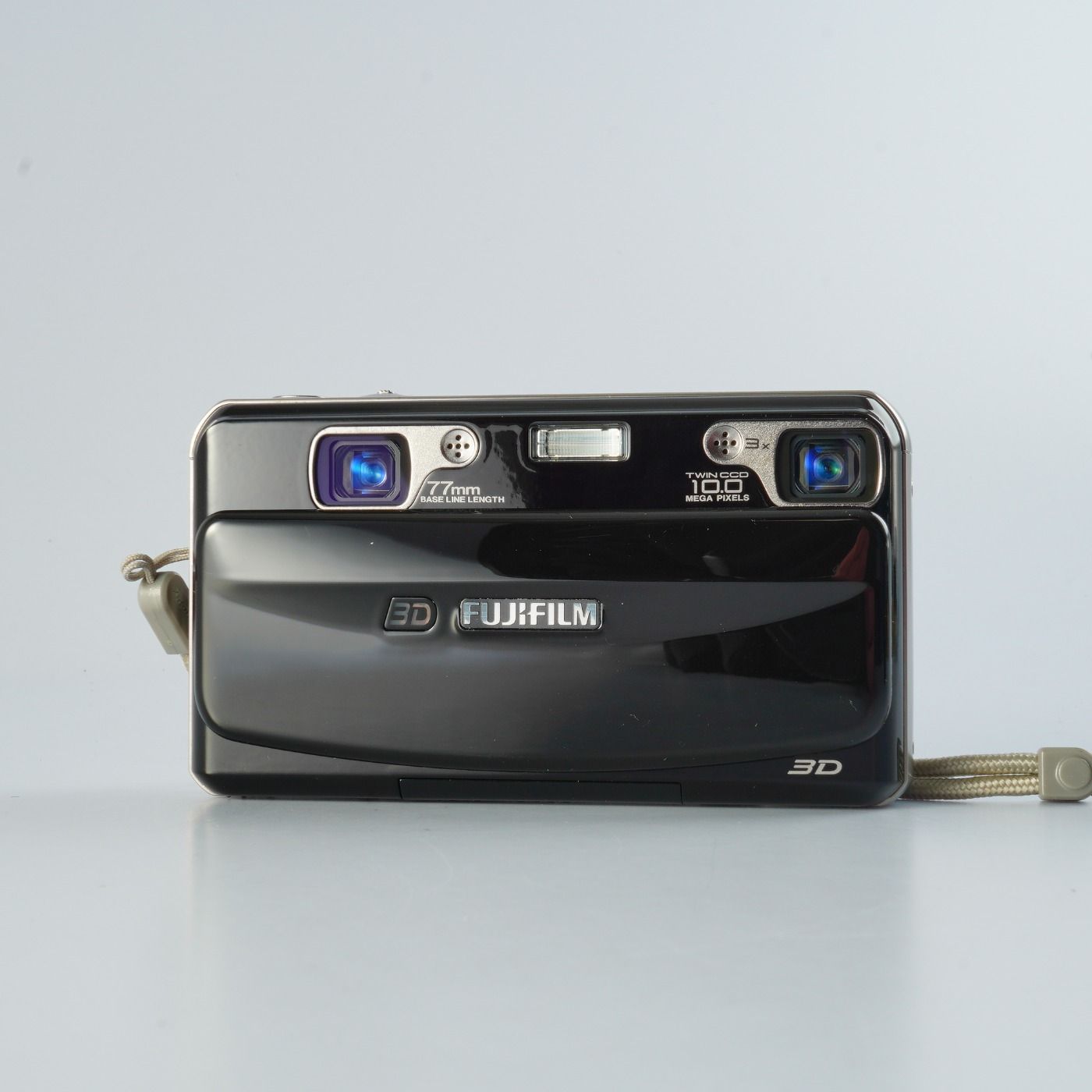 富士フィルム FINEPIX REAL 3 D W 1 SD 8 GB コンパクトデジタルカメラ