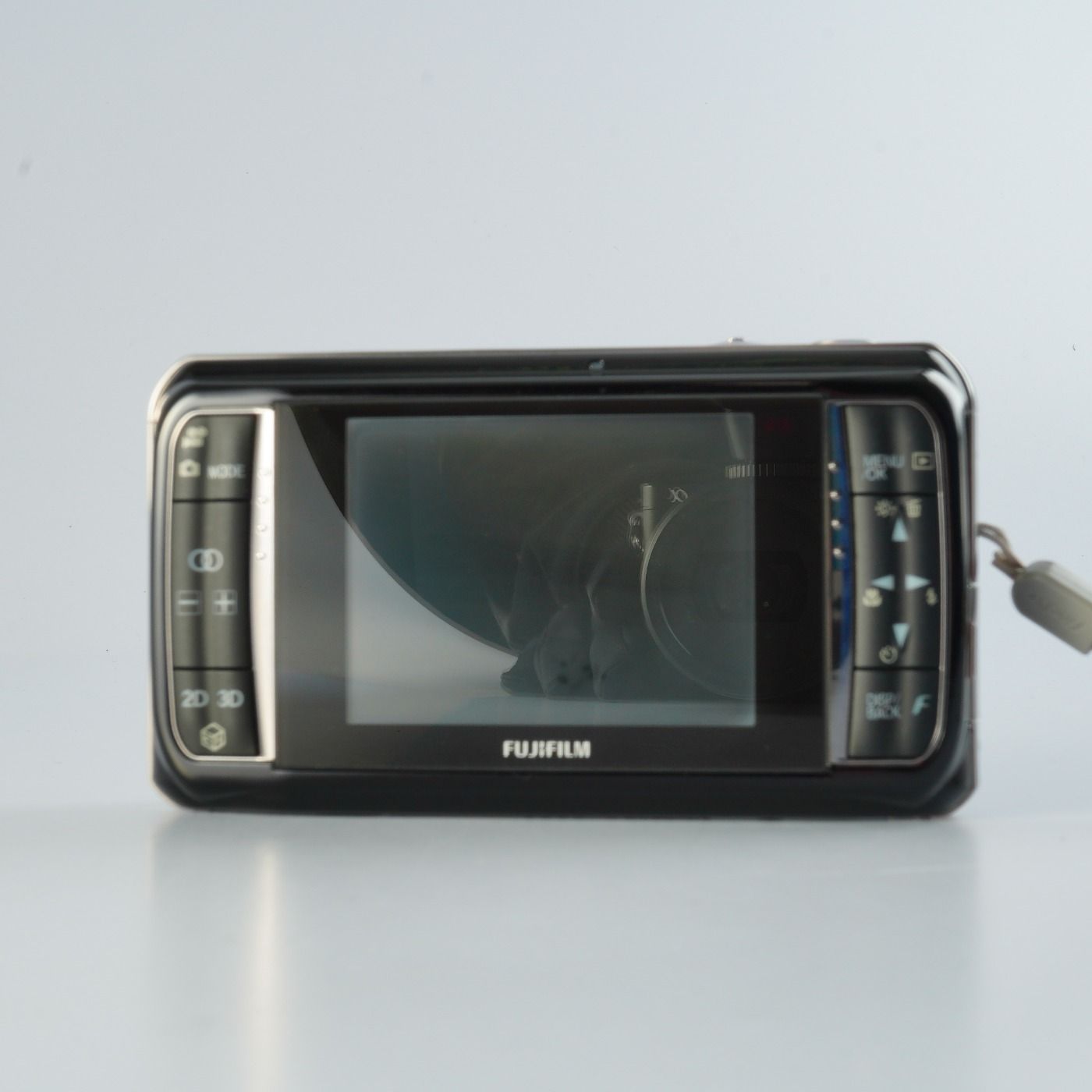 富士フィルム FINEPIX REAL 3 D W 1 SD 8 GB コンパクトデジタルカメラ