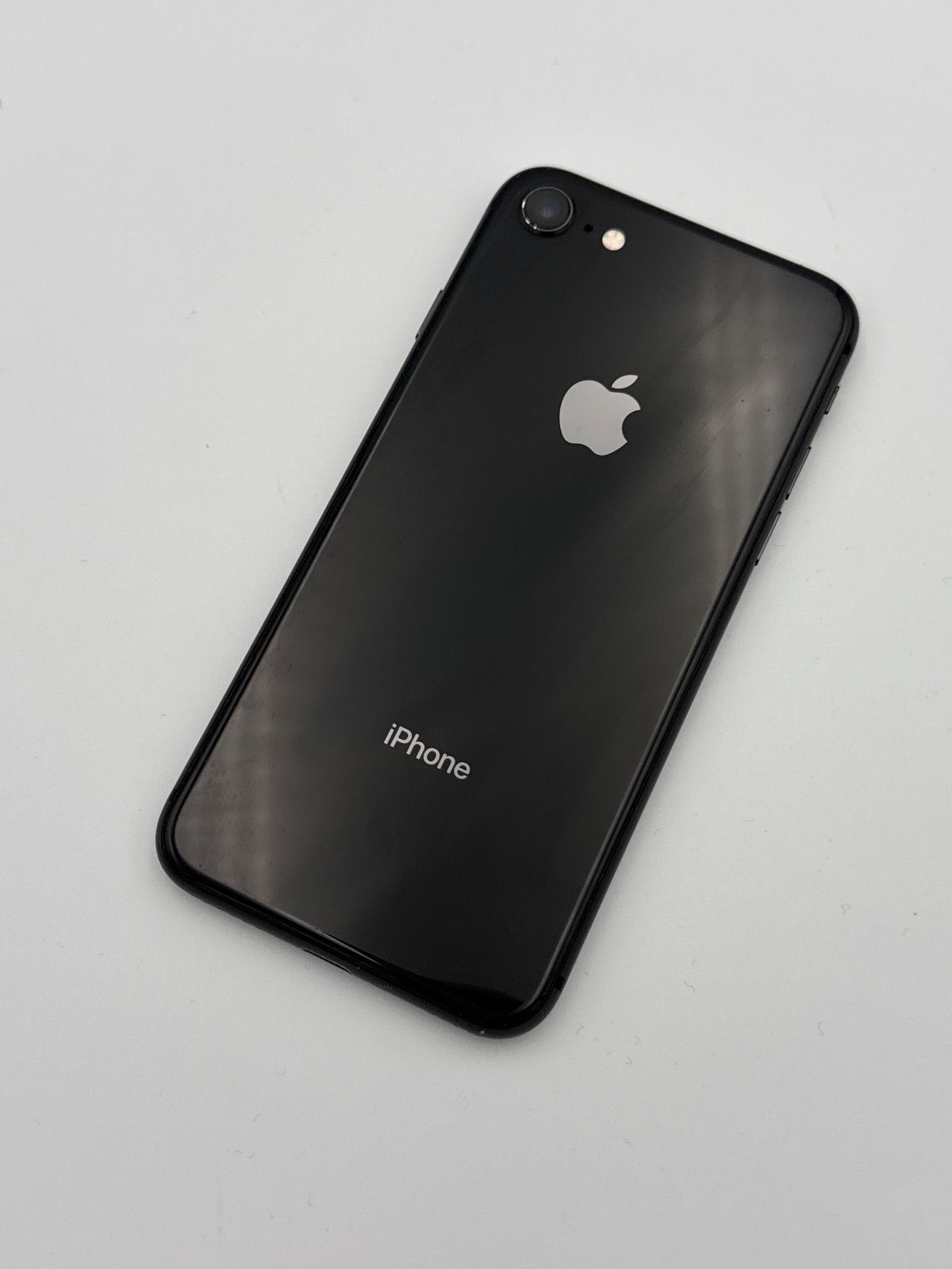 バッテリー 交換済み 100％ SIMフリー iPhone 8 64 GB スペースグレイ 黒 au