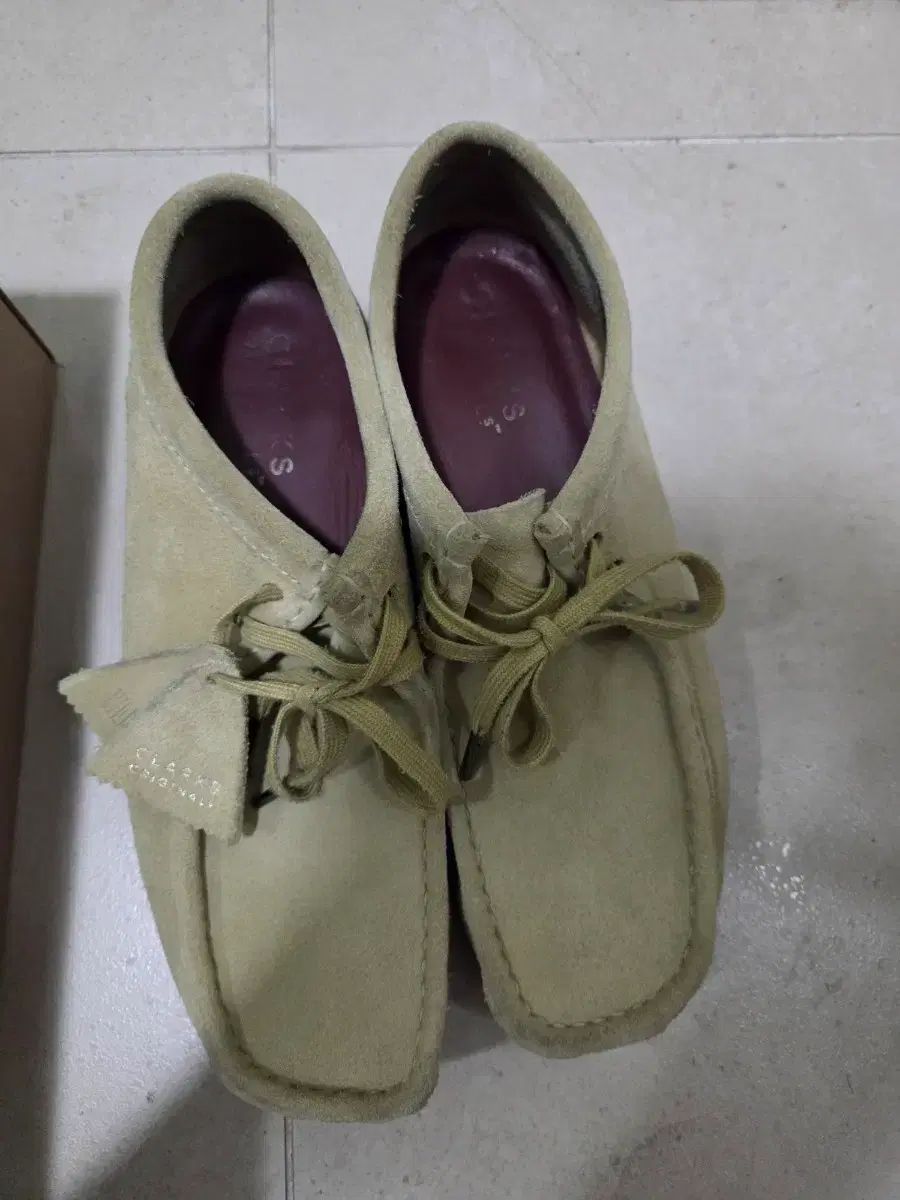  クラークス ワラビー UK 7 5 ベージュ ローファー ブーツ 革靴