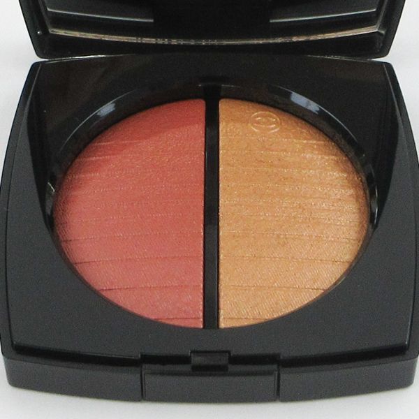 シャネル レ ベージュ ヘルシー ゴールデン グロウ パウダー ソレイユ