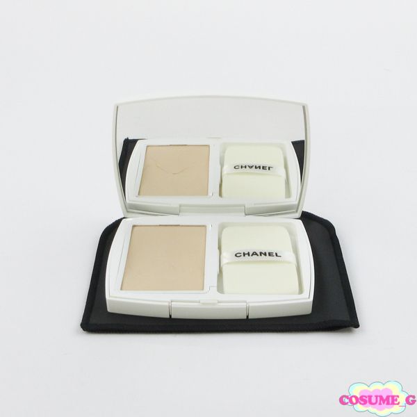 シャネル ル ブラン ブライトニング コンパクト B20 C815 - メルカリ