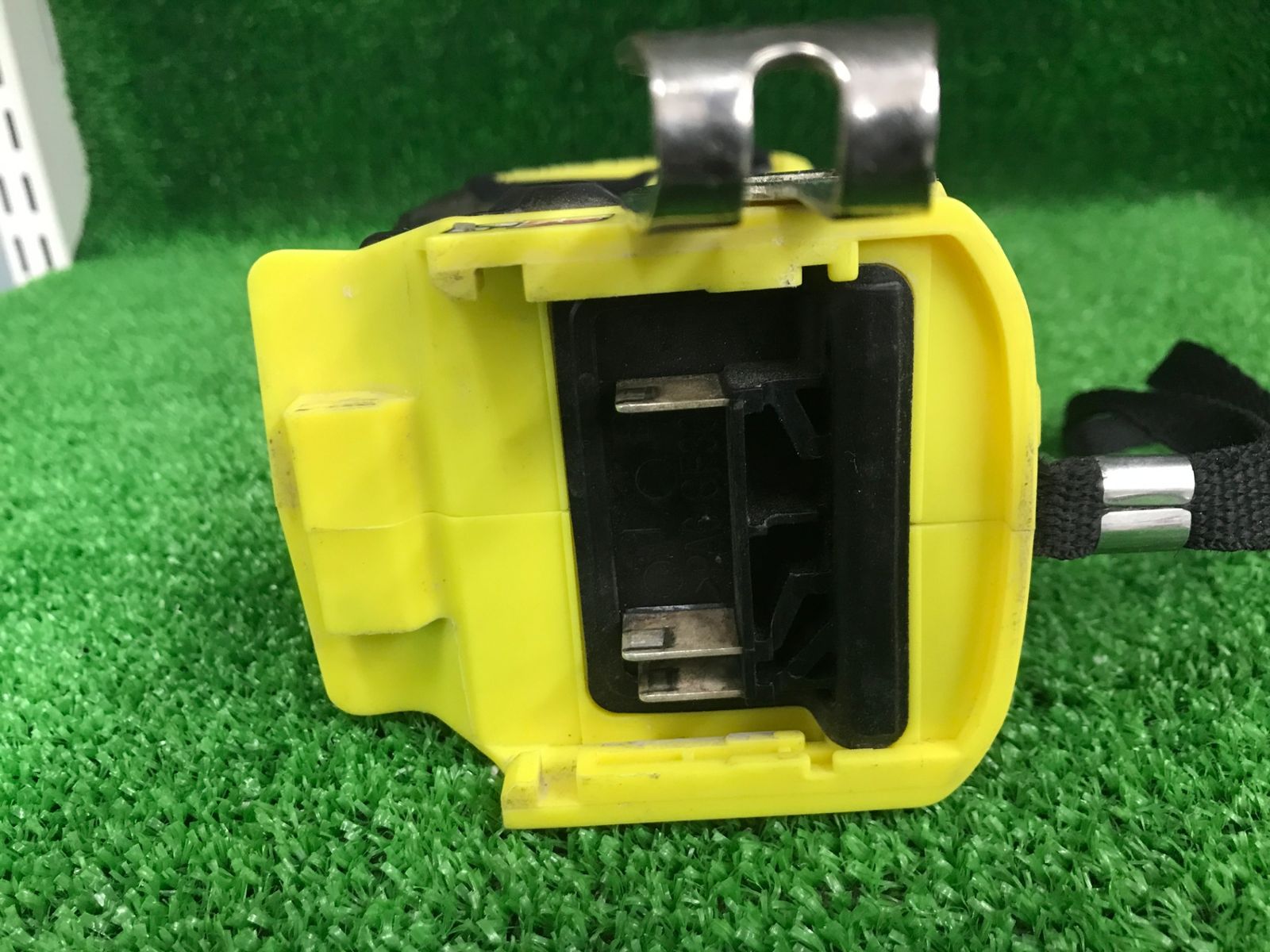 品 0906 日立工機 14.4 Vコードレスインパクトドライバ WH 14 DBL 2 SLCK BK