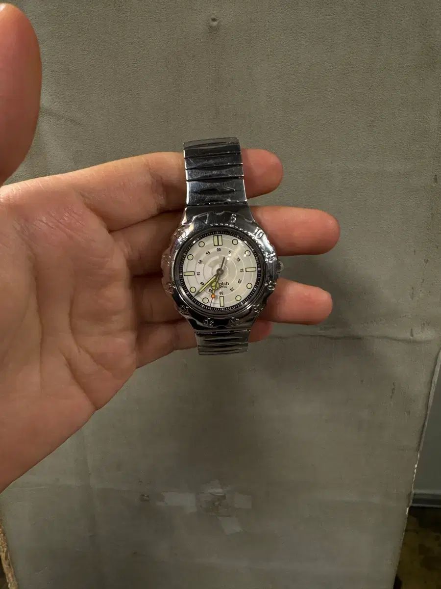 スウォッチ アイロニー