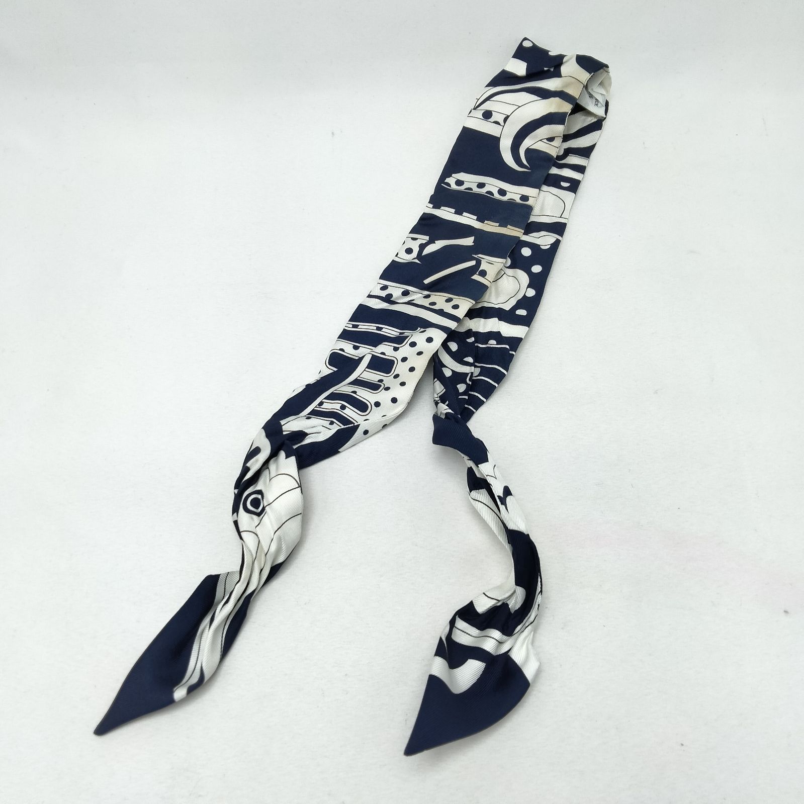 エルメス ツイリー スカーフ フォーブル レインボー シルク ✨️HERMES✨️エルメス ツイリー Faubourg Rainbow フォーブル