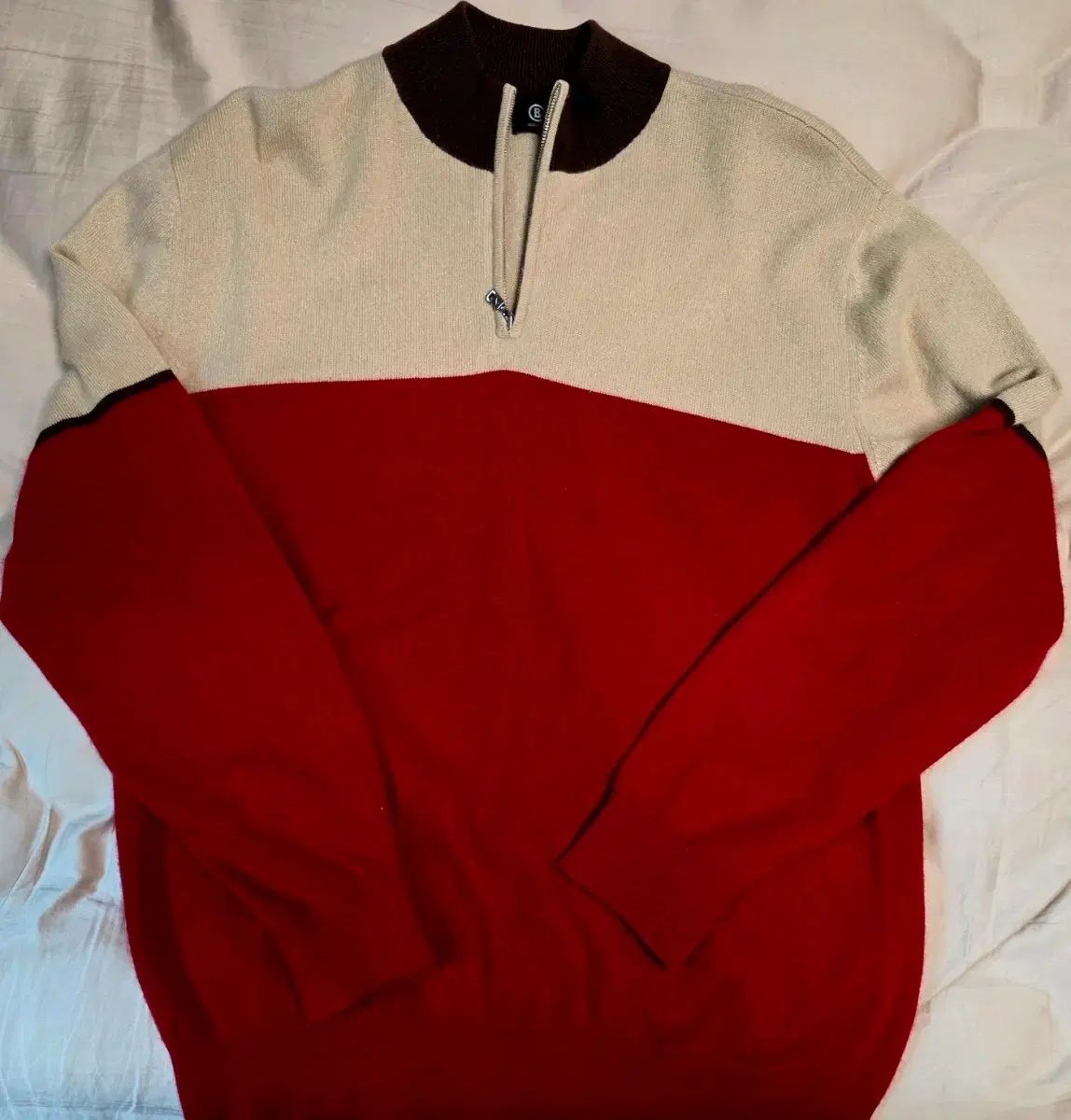 Bogner ハーフネック ニット レッド/アイボリー