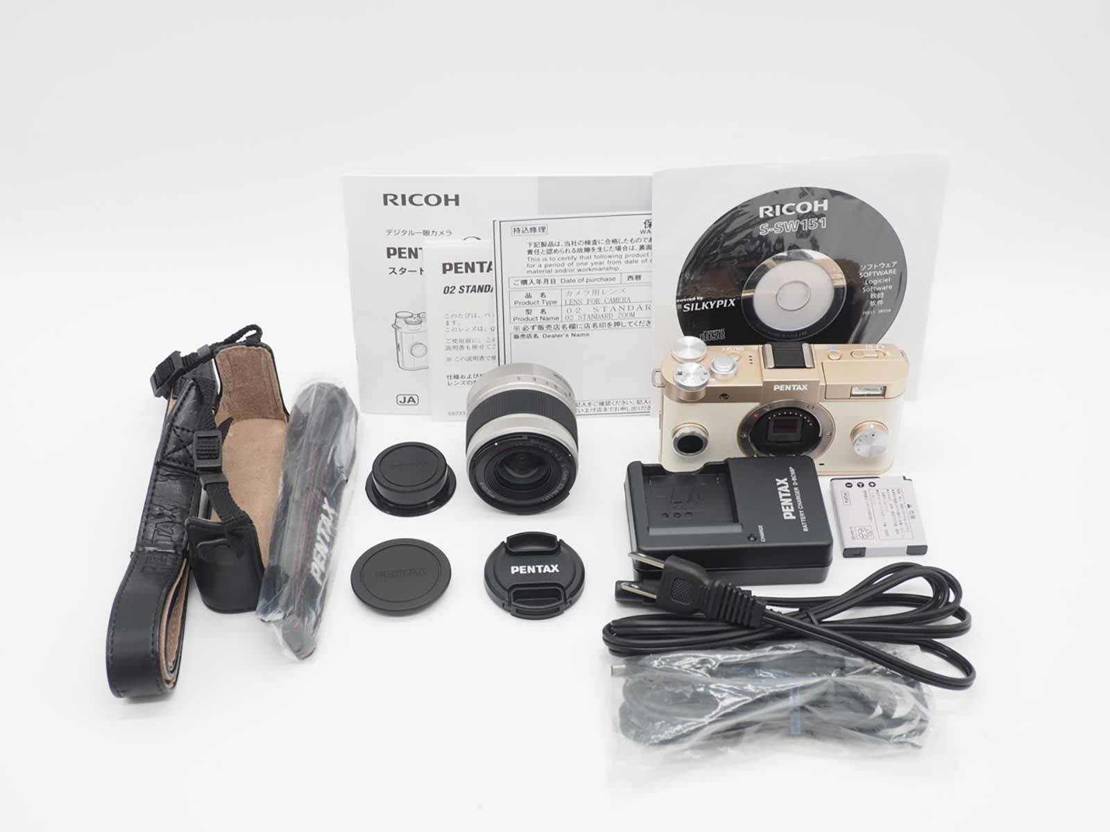 ペンタックス Pentax Q S 1 12 4 MP Digital Camera white G 02 Lens shots Z 5752 A