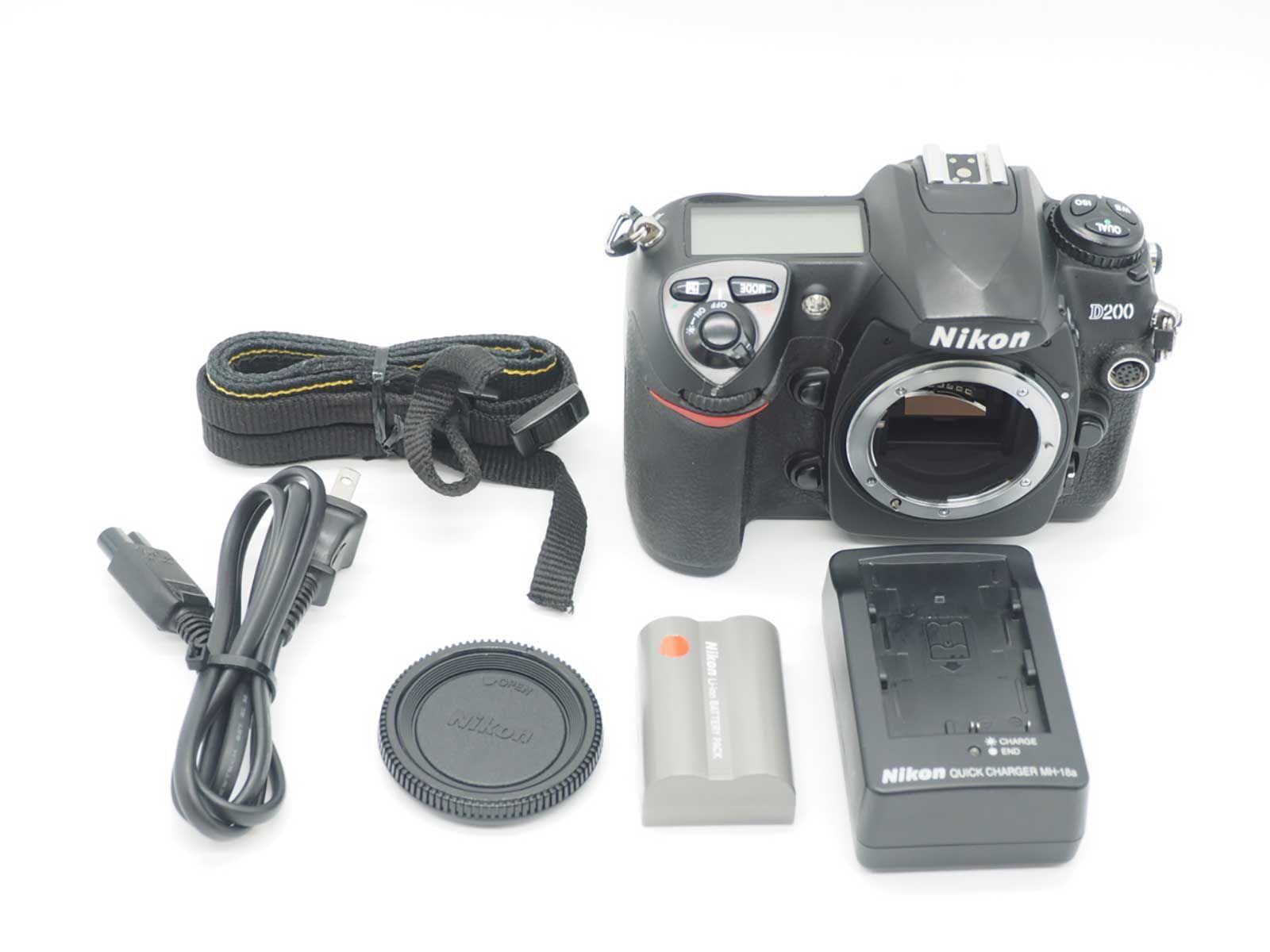 ニコン Nikon D 200 12 1 MP Digital SLR Camera Body 80487 shots Z 5768 A