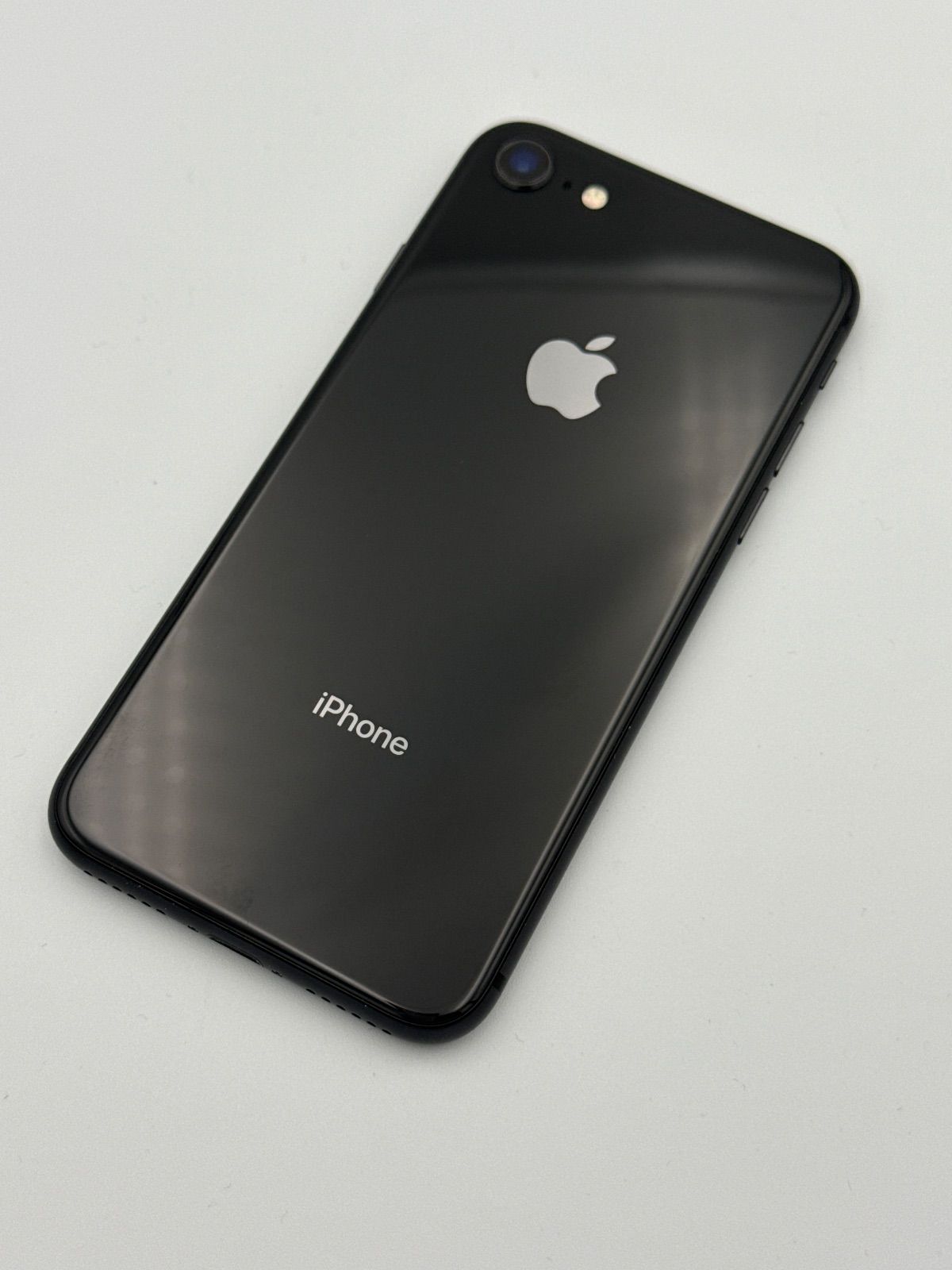 スマートフォン・携帯電話 SIMフリー Apple iPhone8 64GB スペース