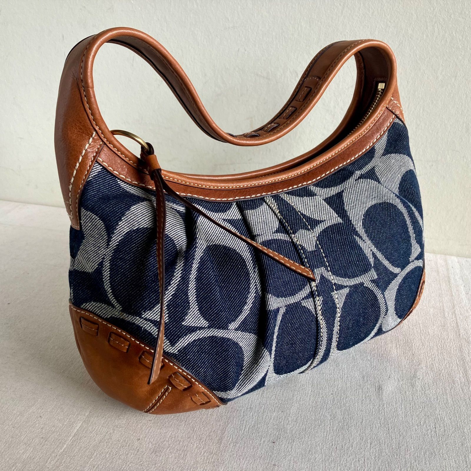 Coach ショルダーバッグ　Soho Hobo y2k ネイビー 美品】Coach Soho Shoulder Hand Bag y2k - メルカリ