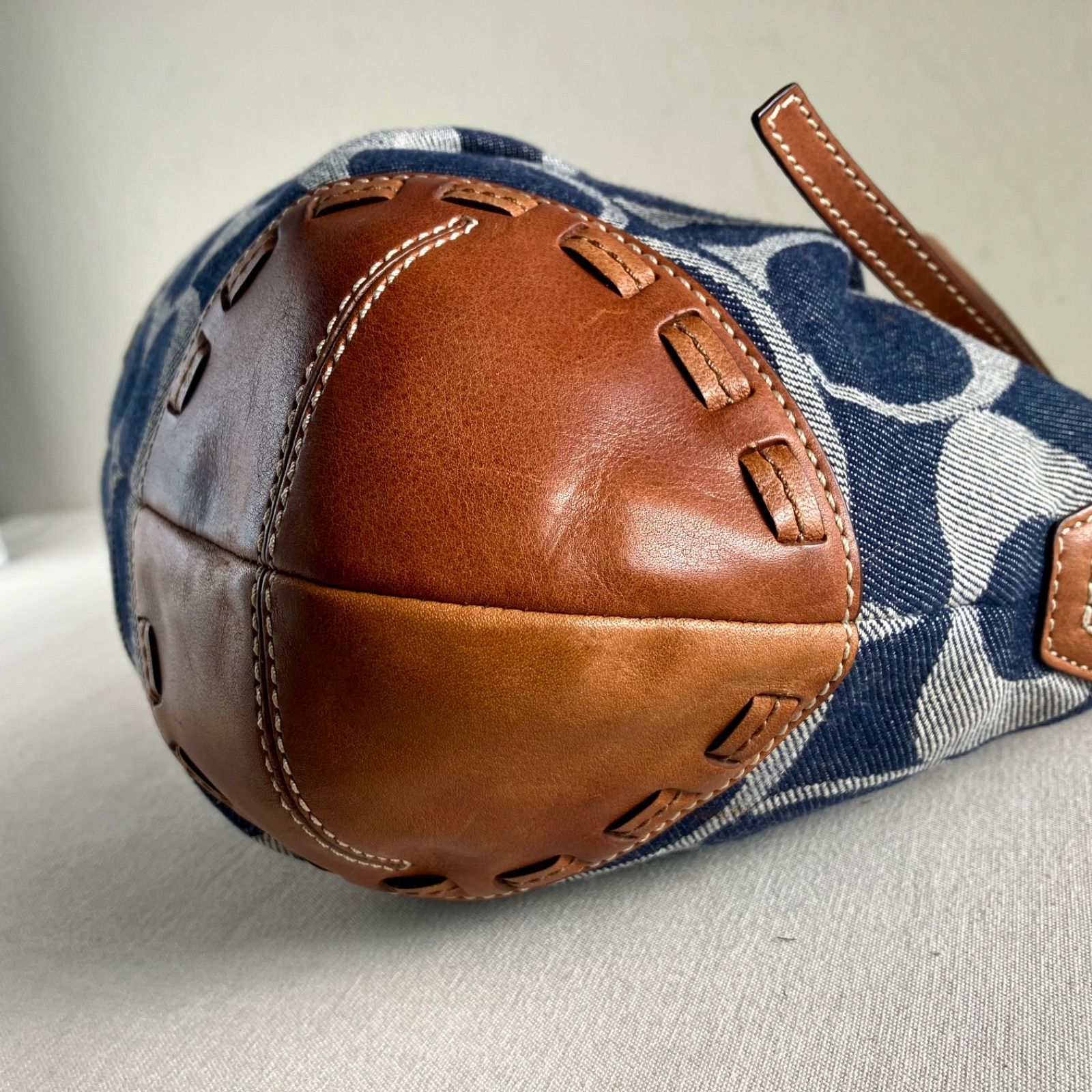 Rare Coach Vintage Ergo Blue Denim Leather Hobo Bag Demi Pouch y2k