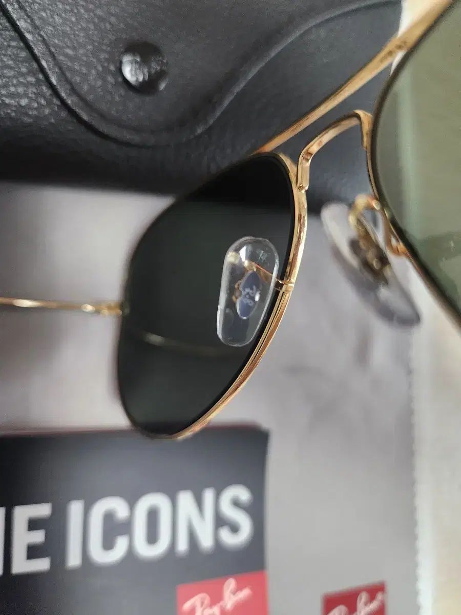 レイバン エビエーター サングラス デパート