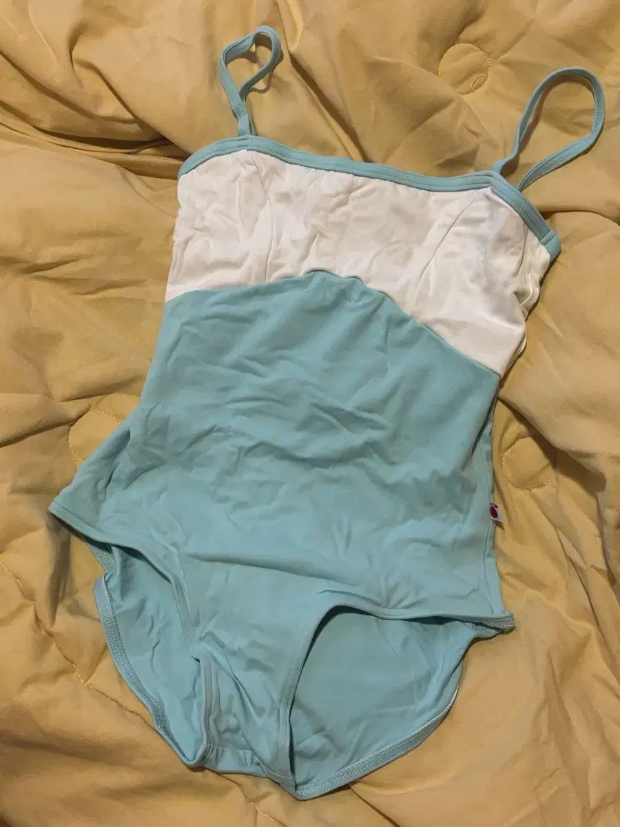 Uミコ ドゥニース 廃盤COLOR M