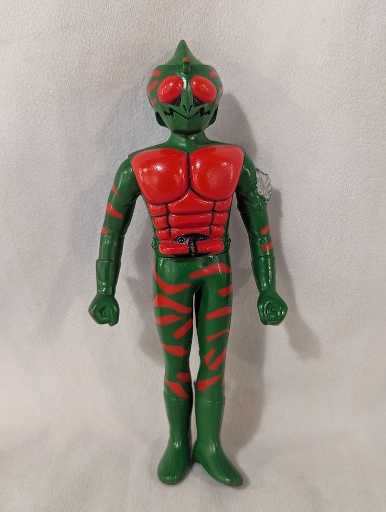 【メルカリ便】赤緑アポロ レート統一 ポピー たたかえ!7人ライダー 仮面ライダーアマゾン 170mm 緑成型 後期