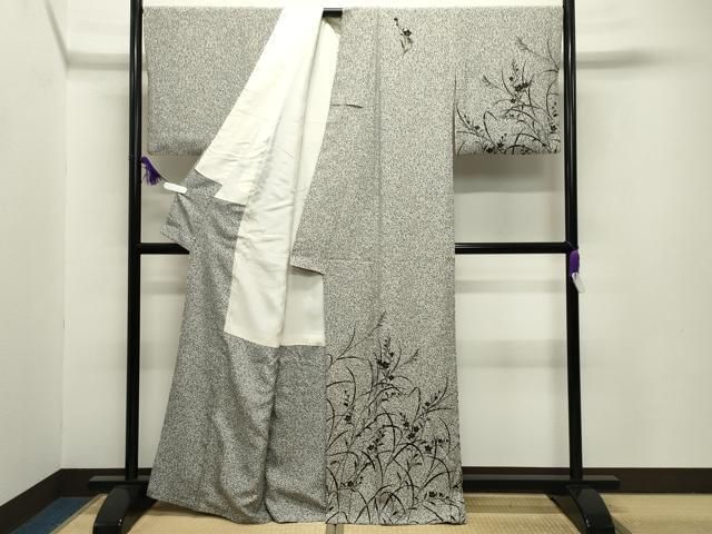 平和屋着物○訪問着 作家物 草花文 たたき染め 黒地 金彩 正絹 逸品
