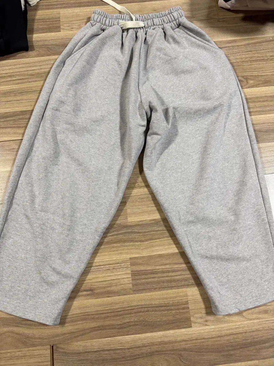 DOM ポップアップ モデル パンツ