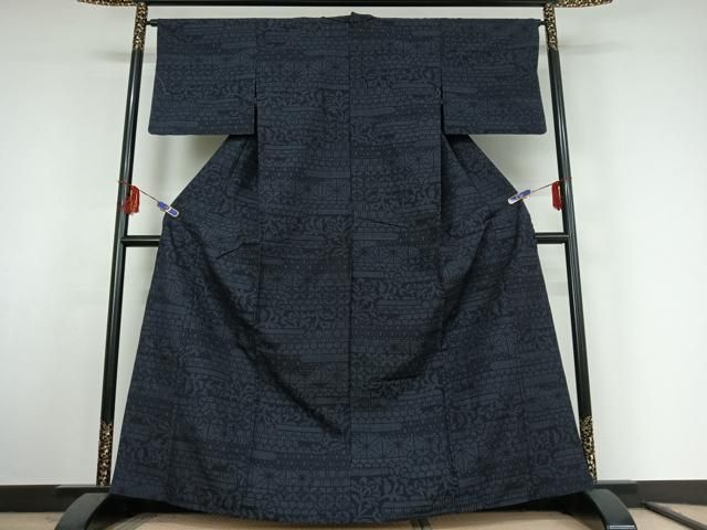 平和屋着物▽結城紬 単衣 80亀甲 横段花文 正絹 jh