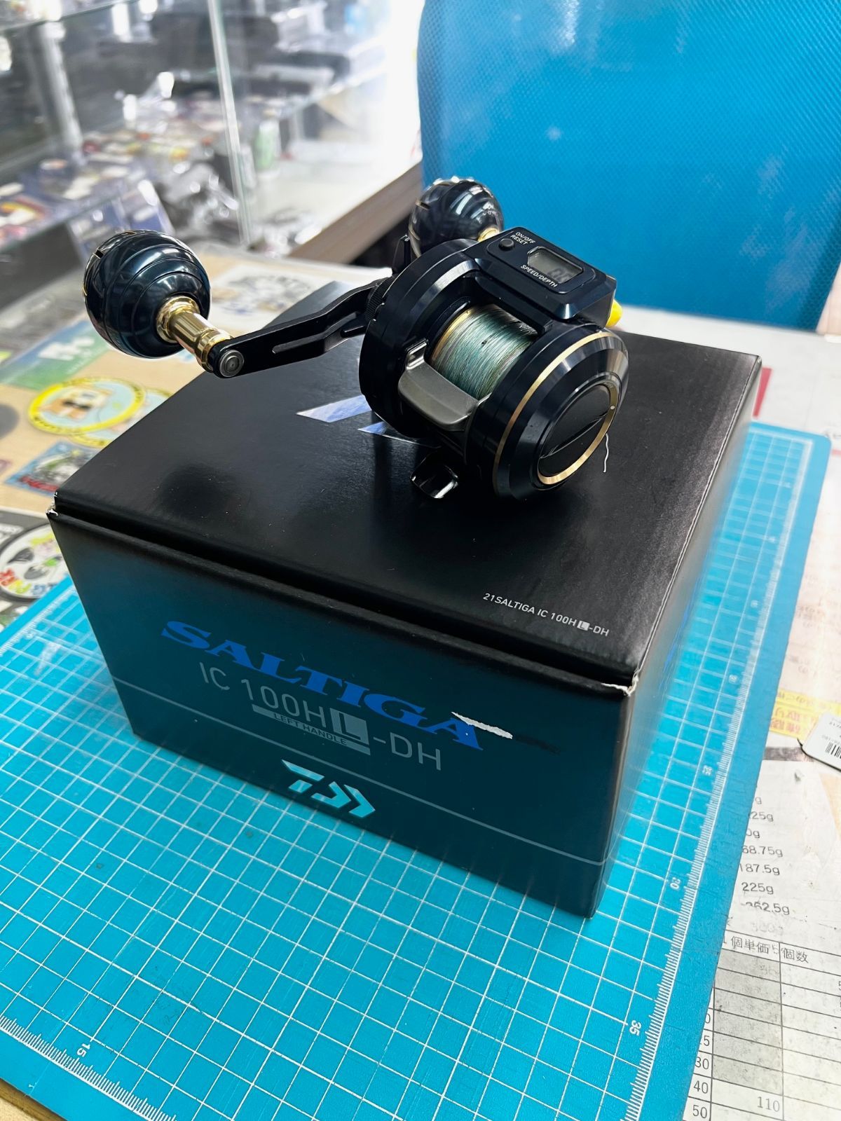 舗併売 ダイワ ２１ソルティガＩＣ１００ＨＬーＤＨ