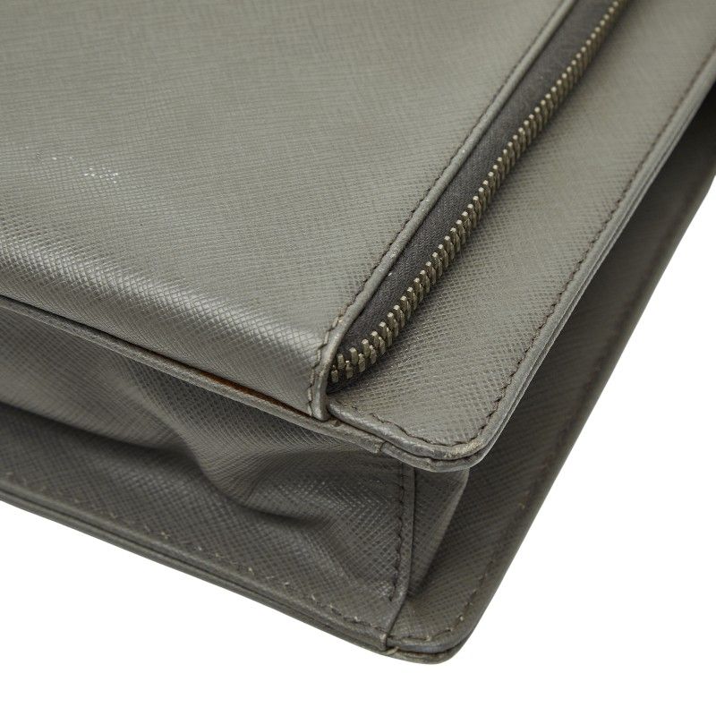 プラダ 三角ロゴプレート ブリーフケース ビジネスバッグ VR0023