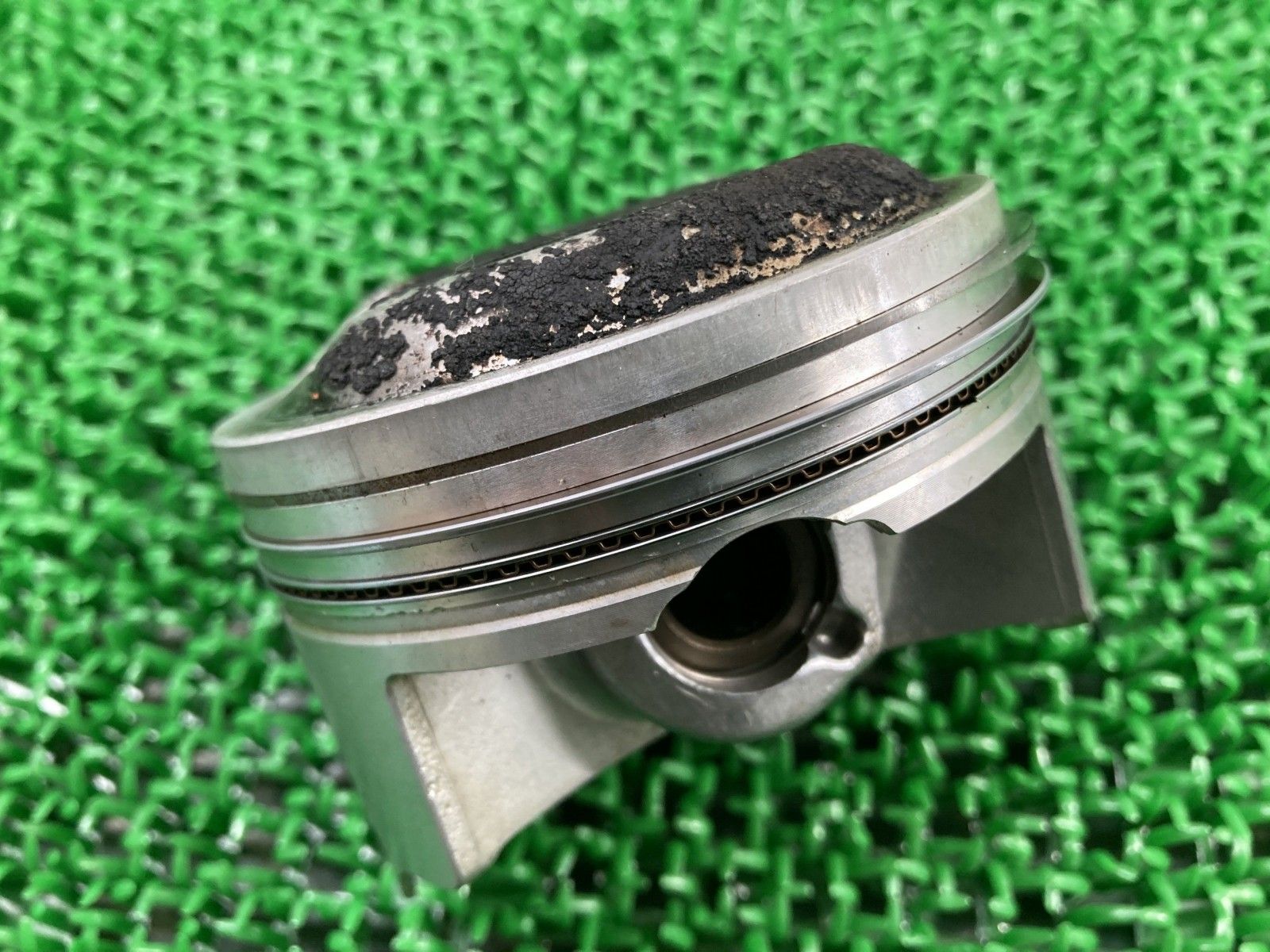 モリワキ製ゼファー1100 エンジンピストン ME 80 社外 バイク 部品 ZR 1100 A ZRT 10 mm Ep