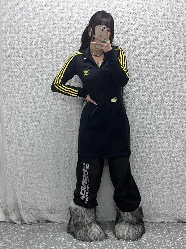 アディダス 必須アイテム ヨーロッパ Y 2 K ジャージ ONE PIECE 85 C 08060