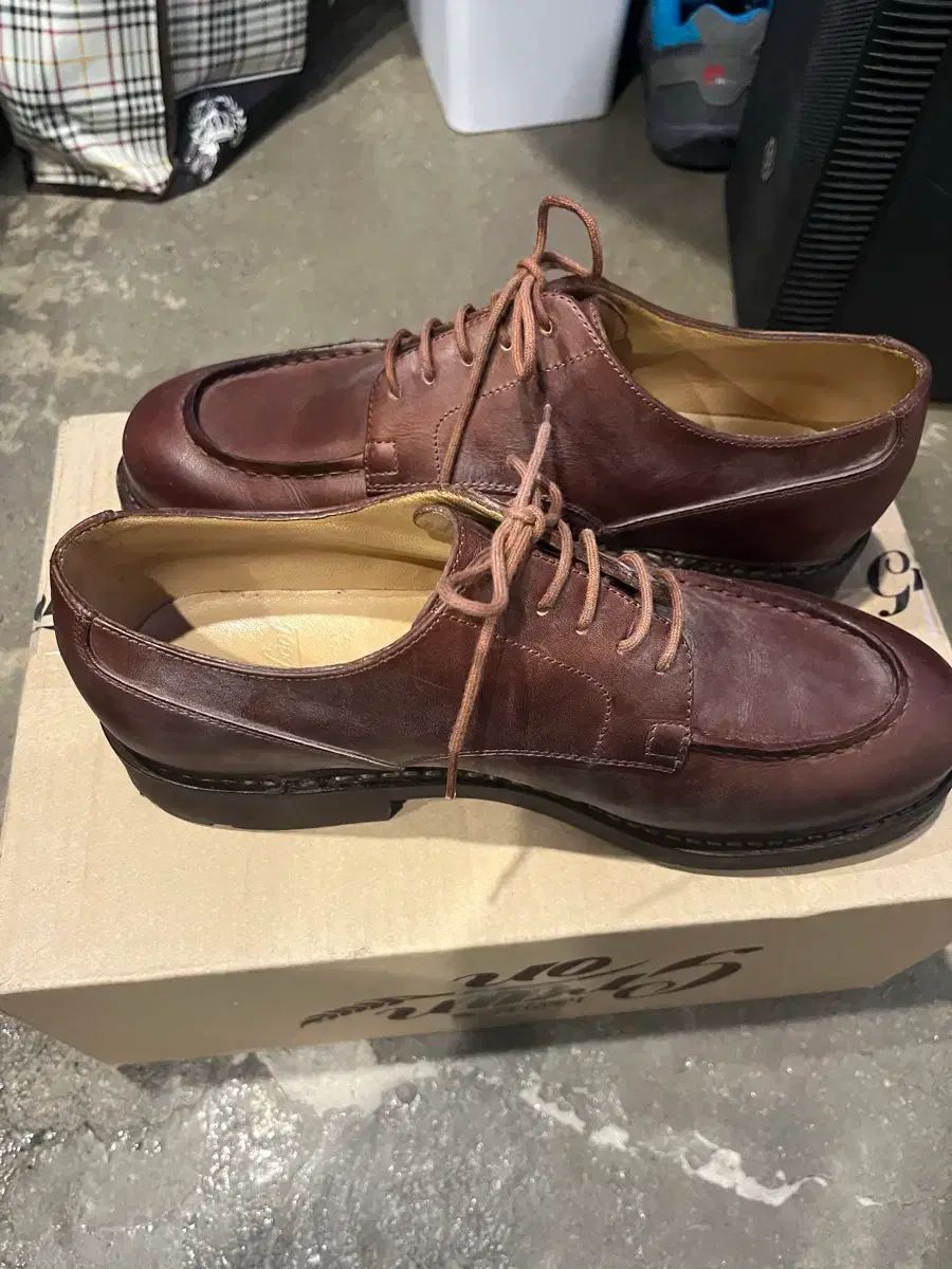 シャンボード マルーン