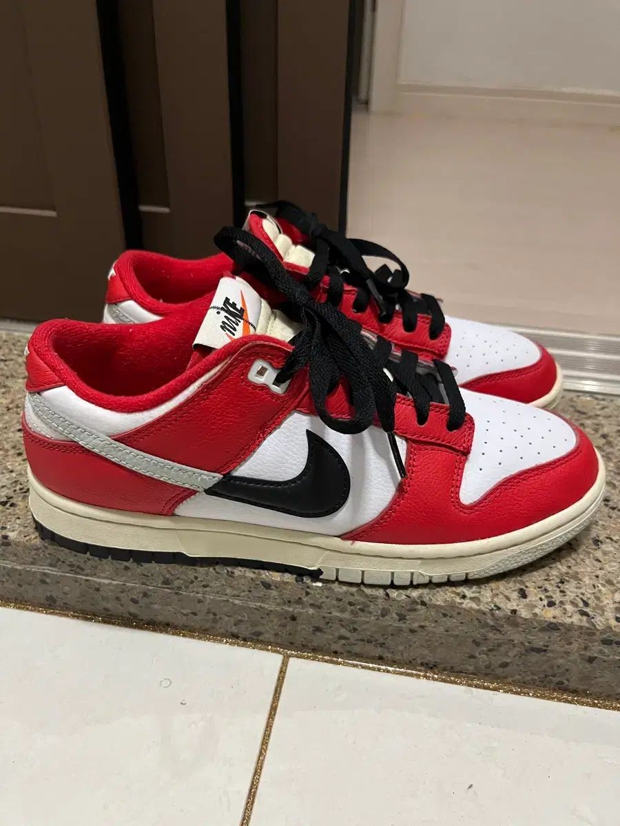 ナイキ ダンク ロー シカゴ 255 mm