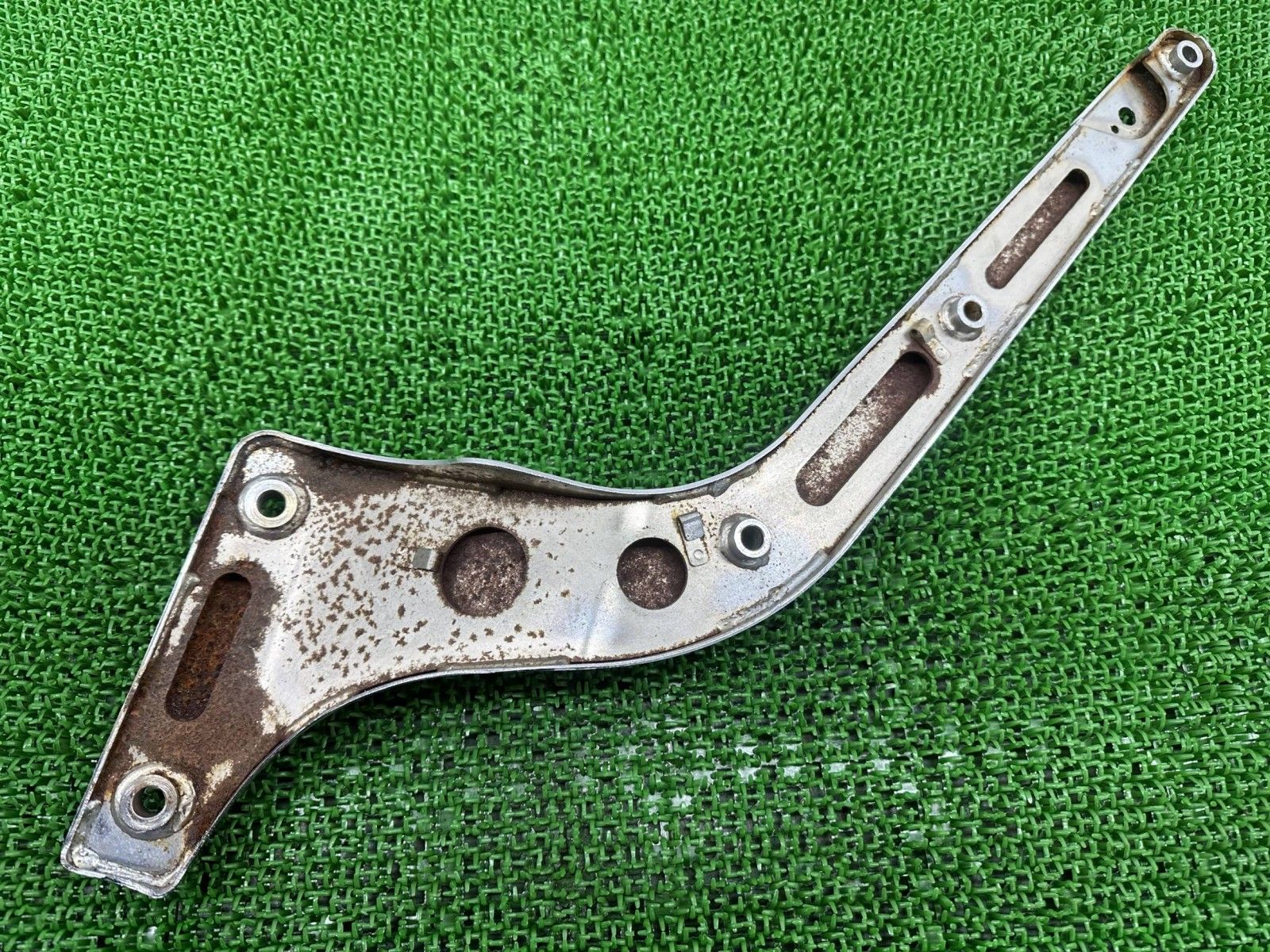 バルカン400 リアフェンダーステー 左 カワサキ 純正 中古 VN400A