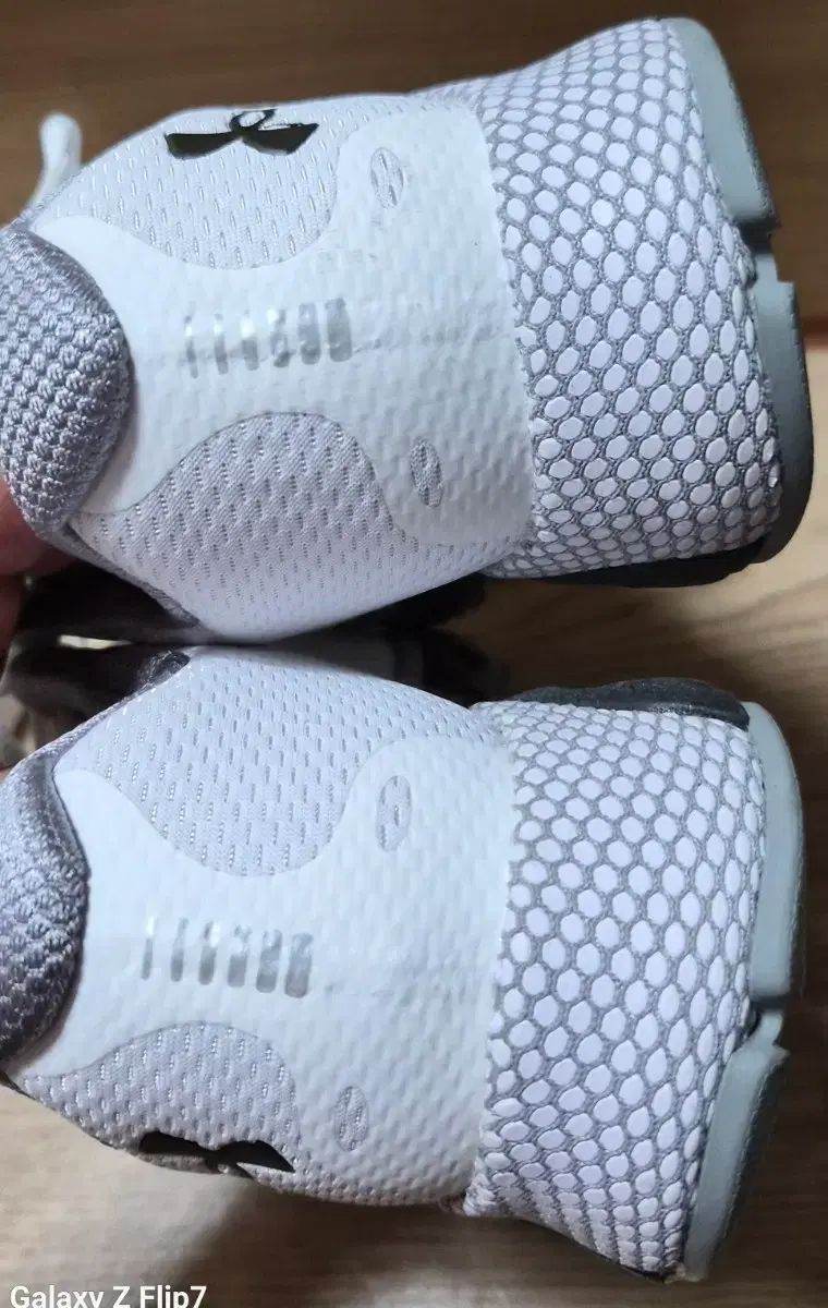 アンダーアーマー