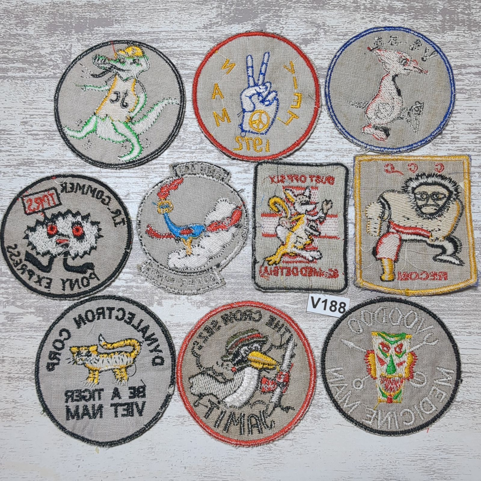 60年代　米軍実物　ベトナム戦　U.S. ARMY 刺繍パッチ 60年代 米軍実物 ベトナム戦 U.S. ARMY 刺繍パッチ 60年代ベトナム戦