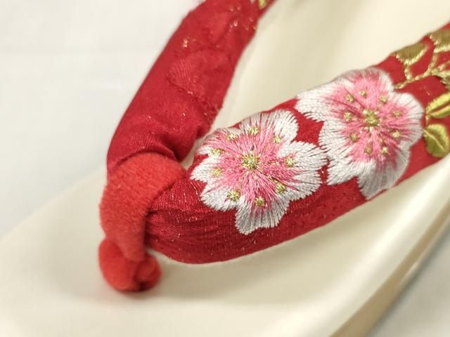 平和屋着物▽和装小物 和装草履 刺繍 桜と藤 金糸 三枚芯 逸品