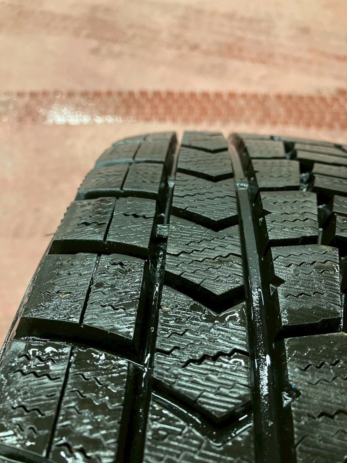 QRASIZ 16インチホイール