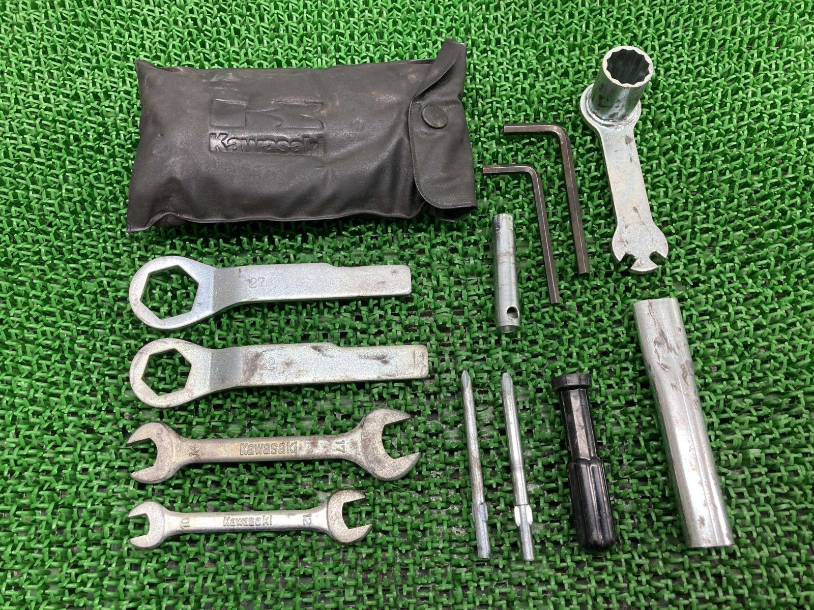 車載工具 カワサキ 純正 中古 バイク 部品 ツールキット Z W Ninja ZZR