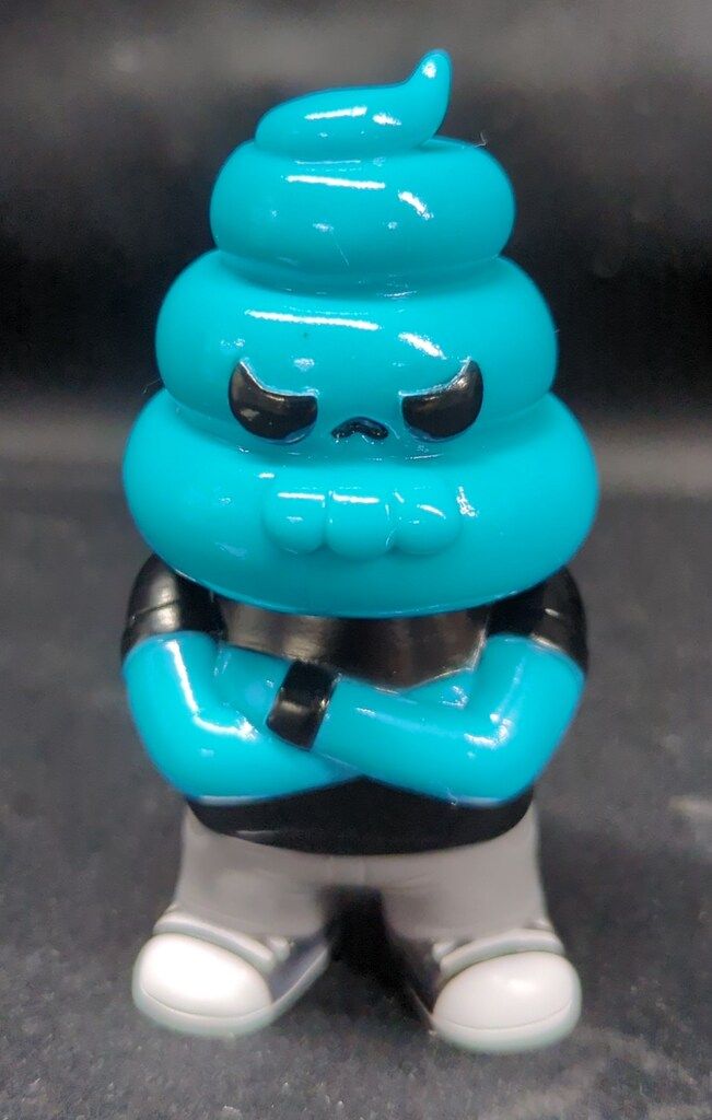 REALHEAD/ゴッコ堂 コウンコツ野郎 頭青成型/黒シャツ/青ズボン - メルカリ