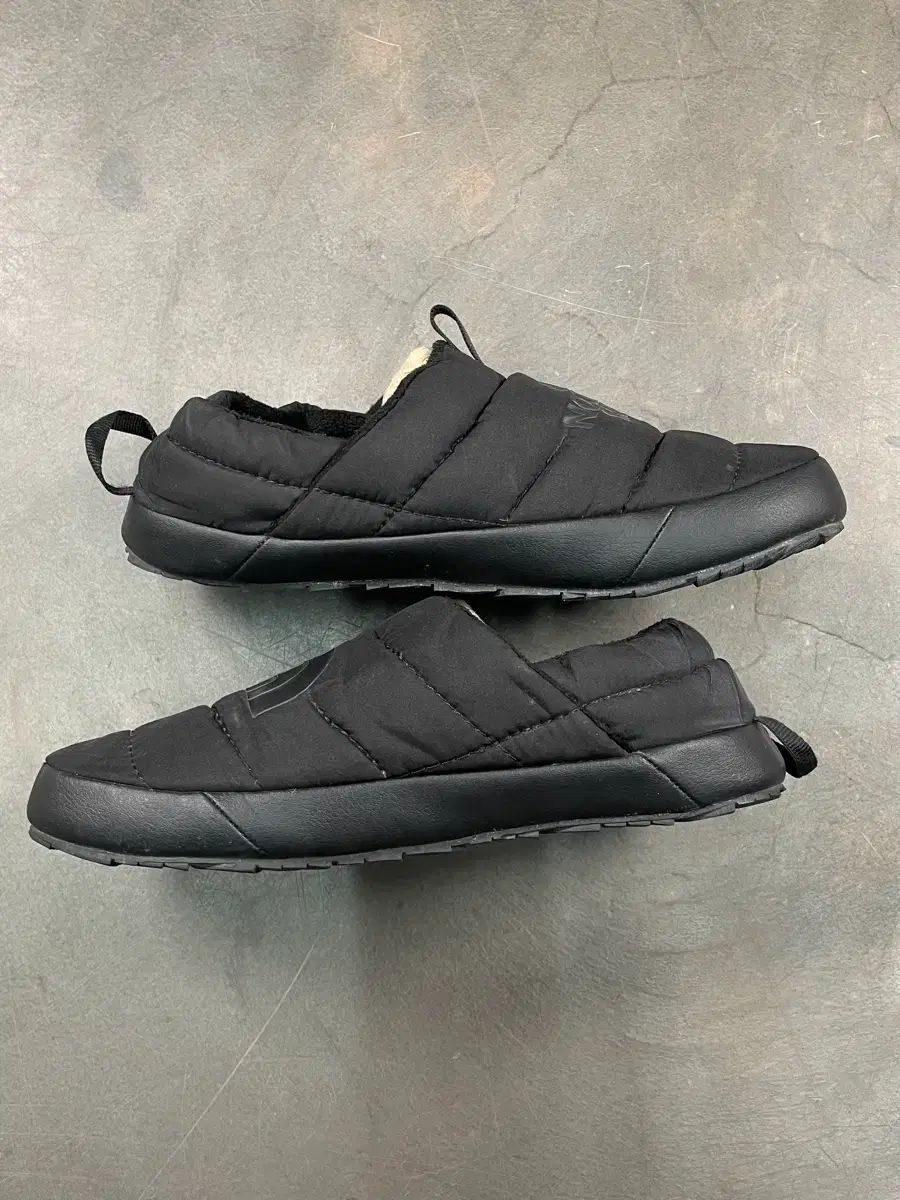  THE NORTH FACE ザノースフェイス ダウン Nuptse ヌプシ ミュール サンダル サンダル