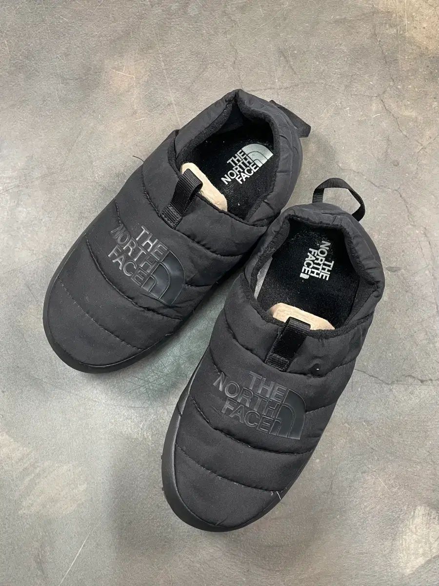 THE NORTH FACE ザノースフェイス ダウン Nuptse ヌプシ ミュール