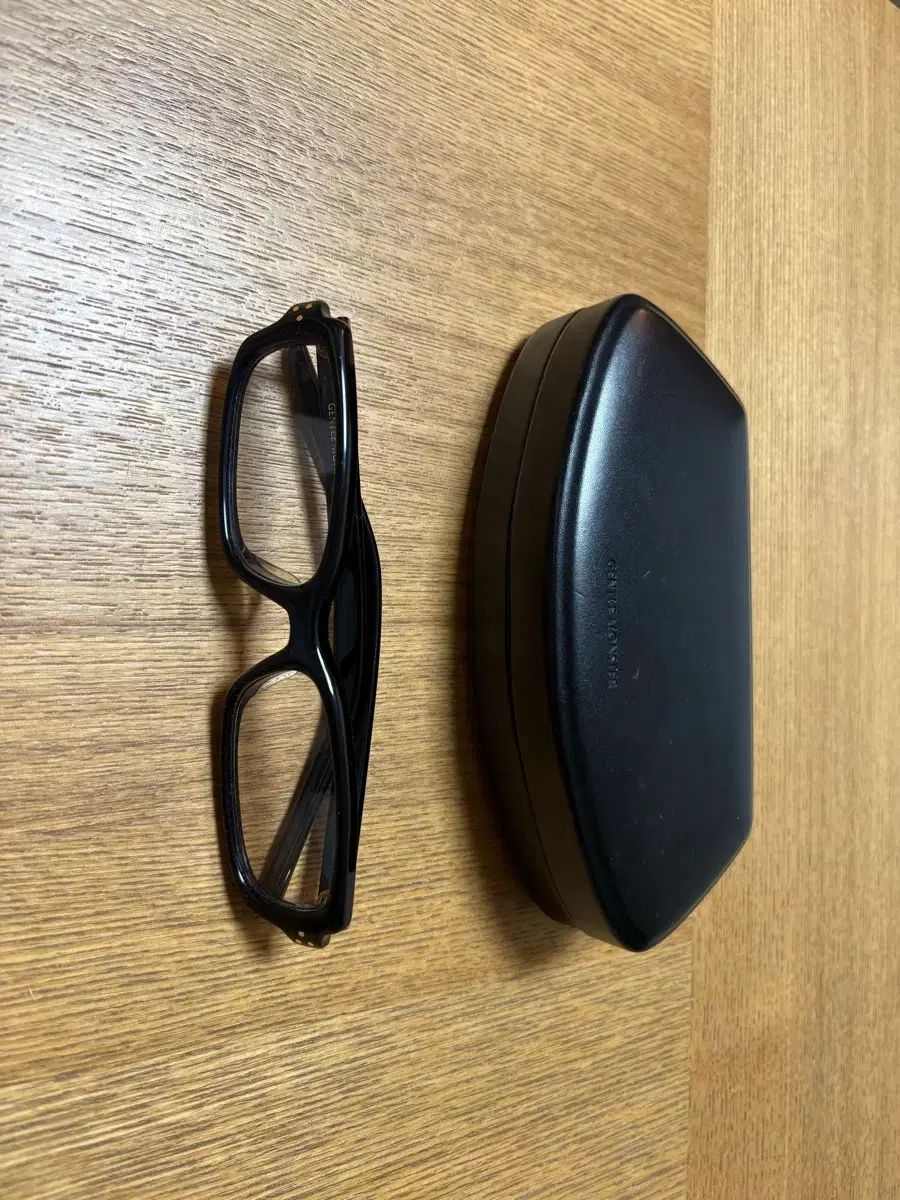 ジェントルモンスター スラック